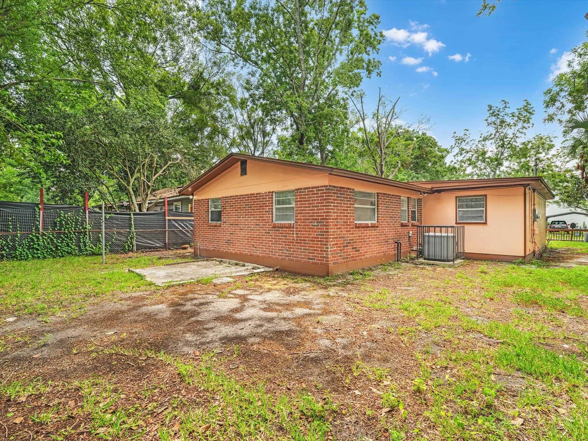 3335 Hunt Street, Jacksonville, Texas image 25