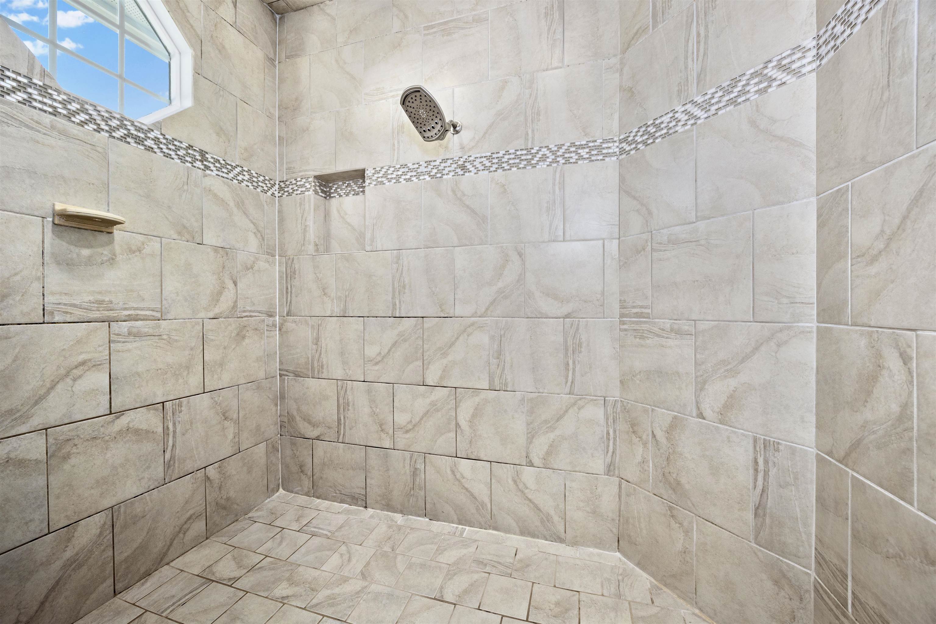 272 NE Cactus Avenue, Lee, Florida image 25