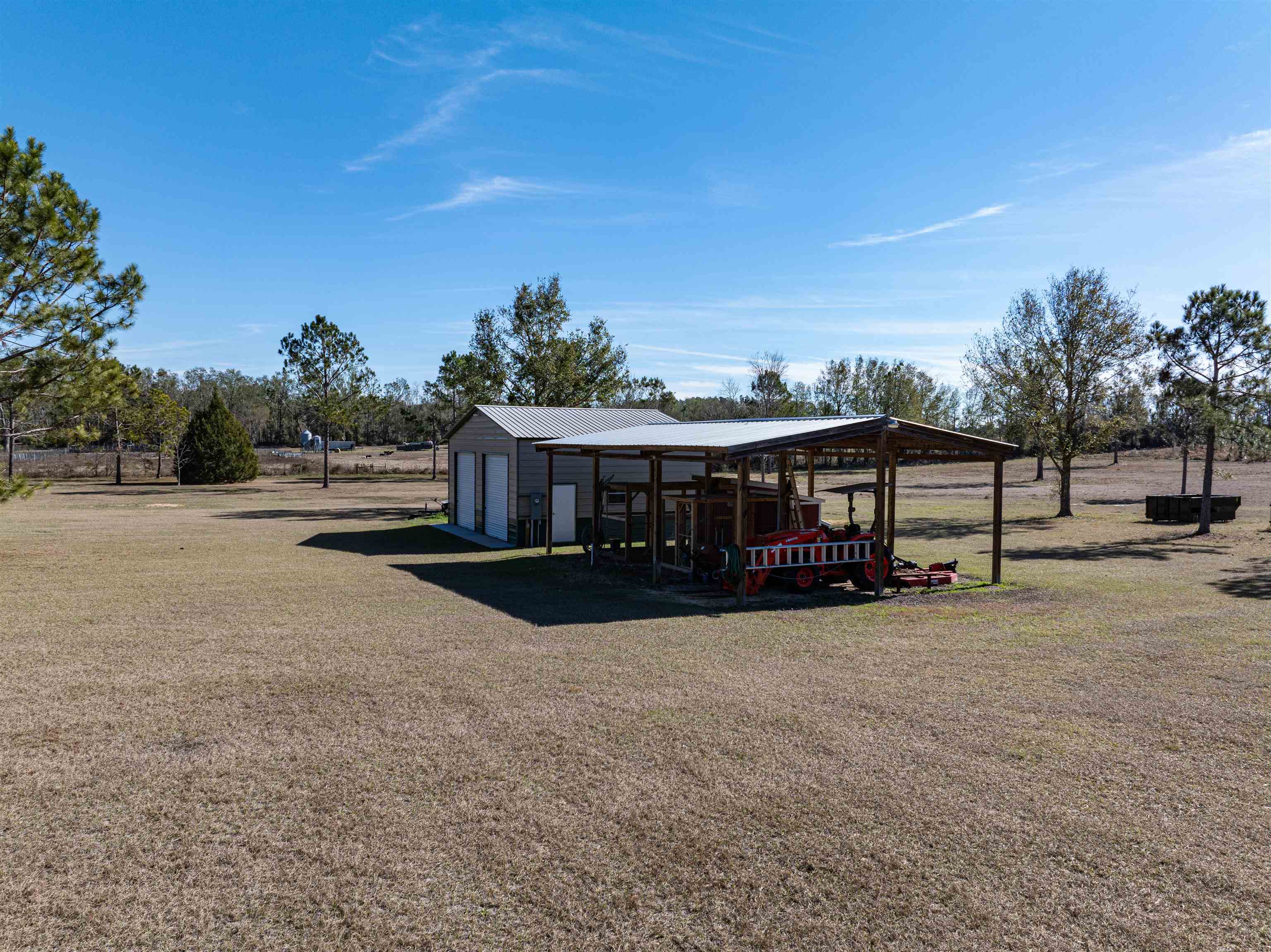 272 NE Cactus Avenue, Lee, Florida image 8