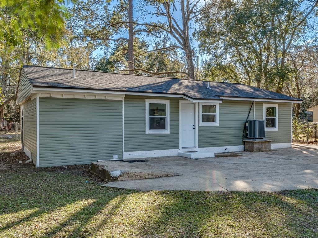 516 Castlewood Drive, Tallahassee, Texas image 33