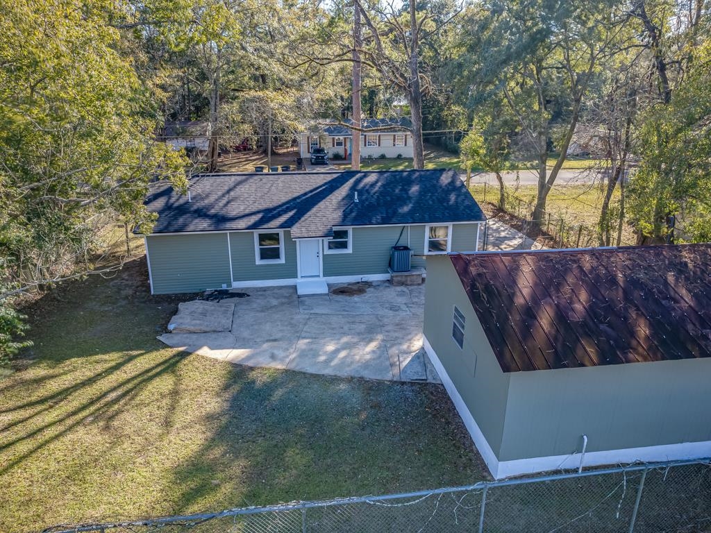 516 Castlewood Drive, Tallahassee, Texas image 39