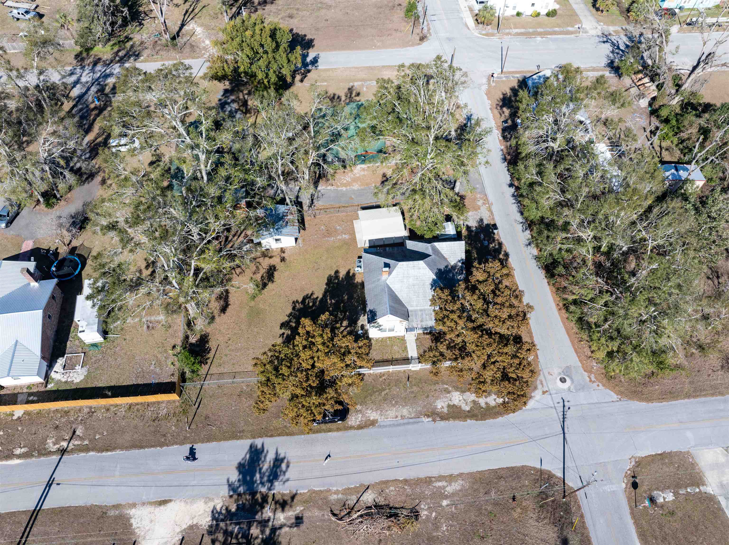 252 SW Laura Street, Mayo, Florida image 34