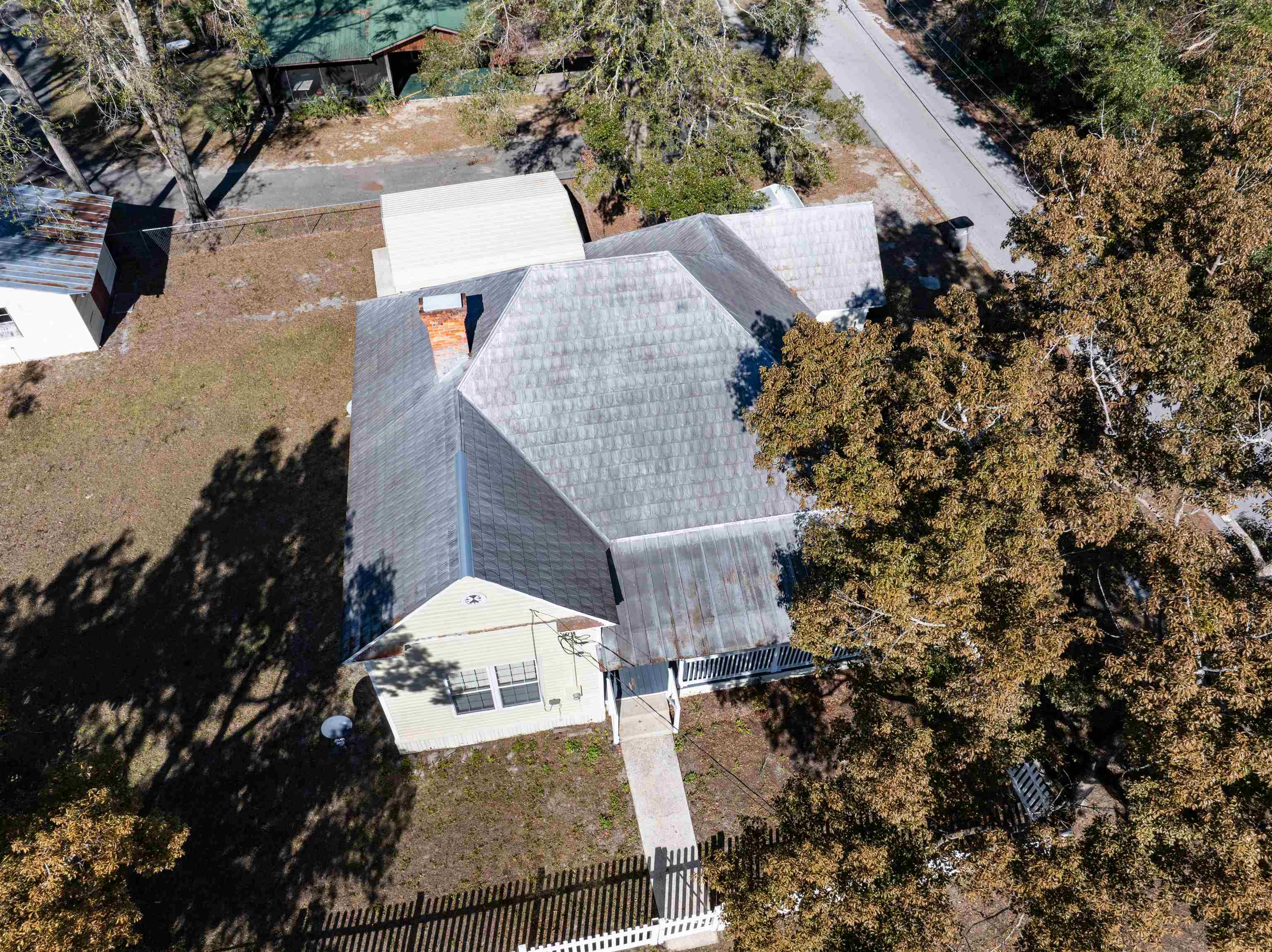 252 SW Laura Street, Mayo, Florida image 35