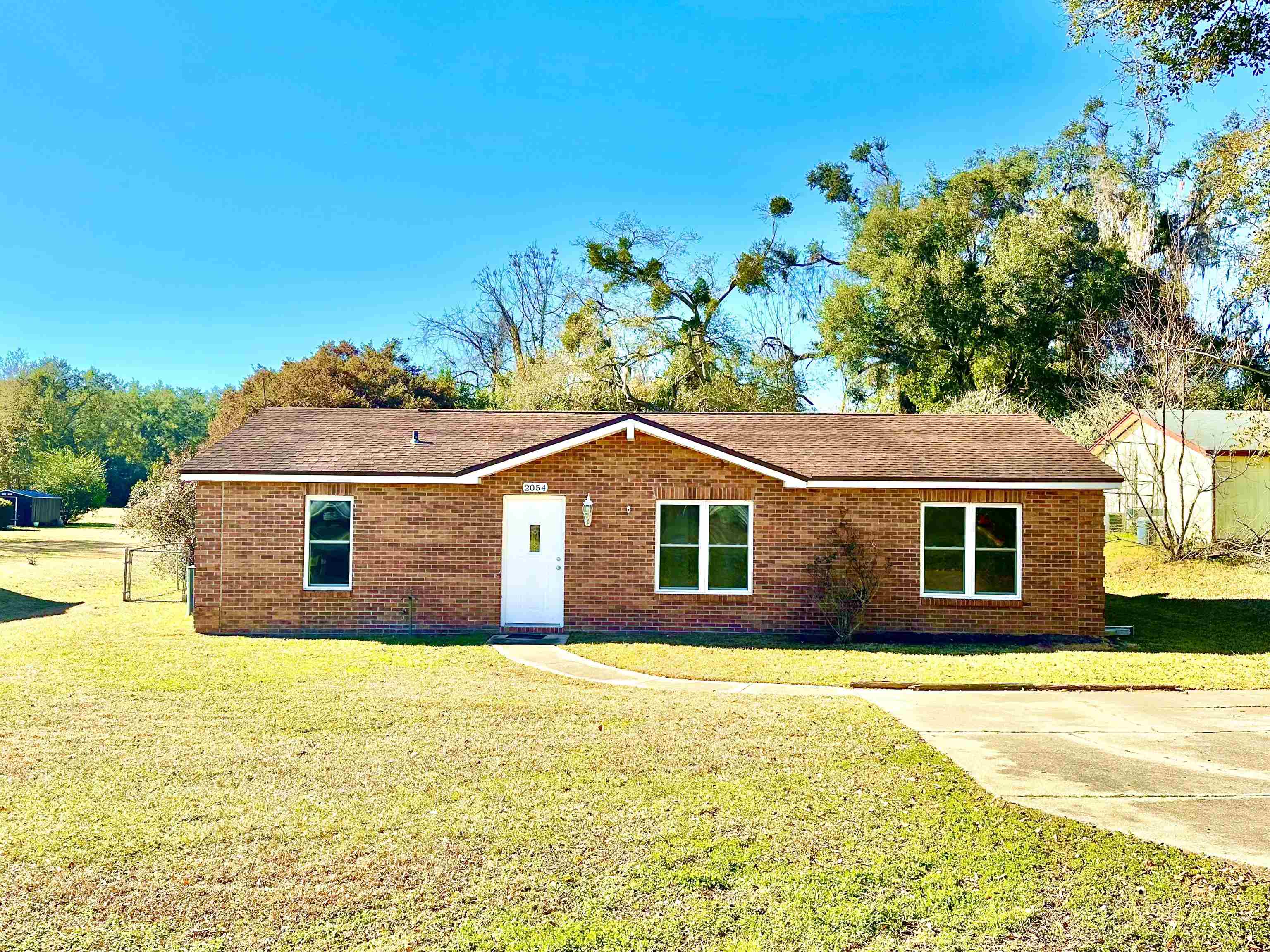 2054 Little River Lane, Tallahassee, Texas image 1