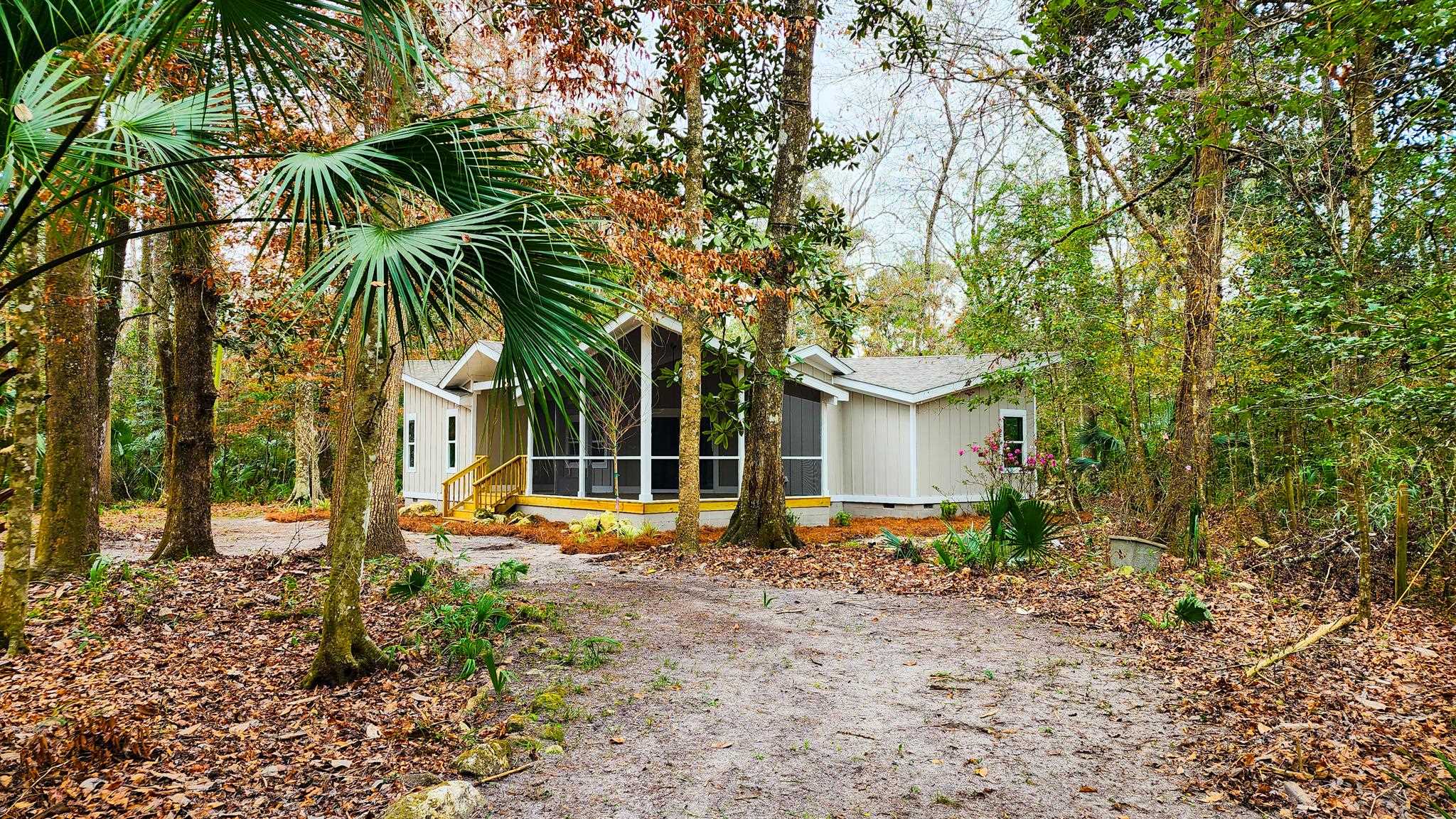 89 Mysterious Waters Road, Crawfordville, Florida image 1