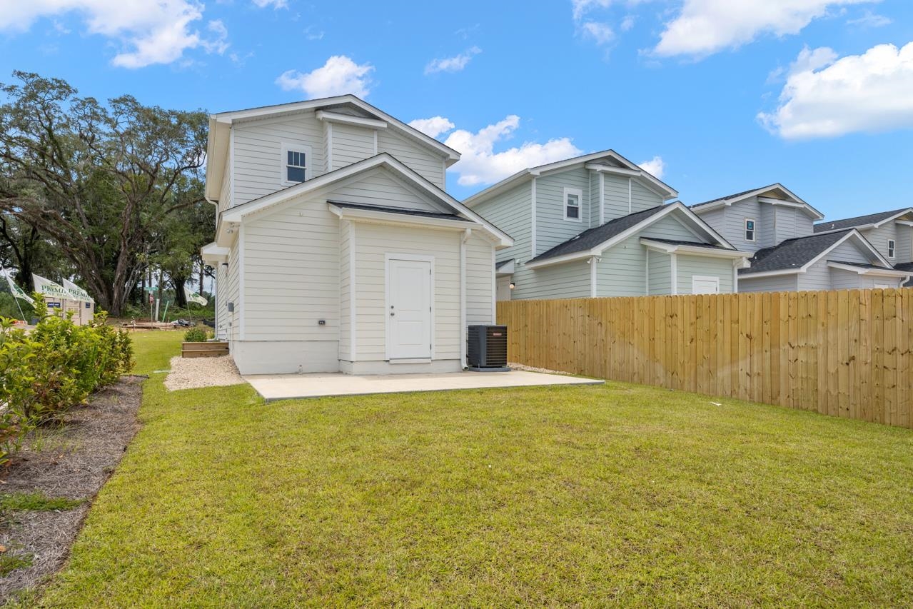 3728 Meadow Vista Lane, Tallahassee, Texas image 35