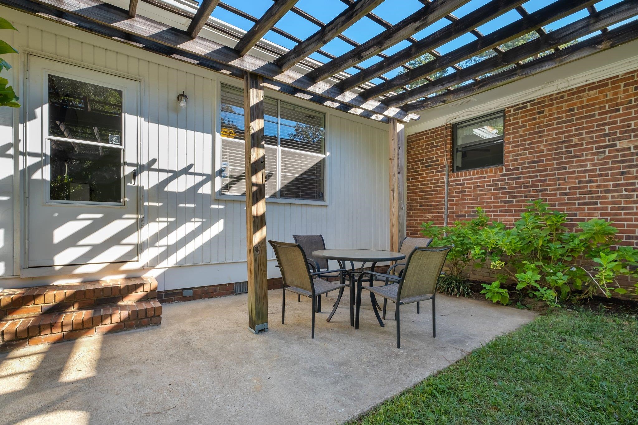 2310 Vinkara Drive, Tallahassee, Texas image 30