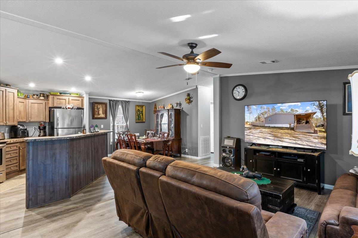 1309 NE Sugar Hill Lane, Steinhatchee, Florida image 13