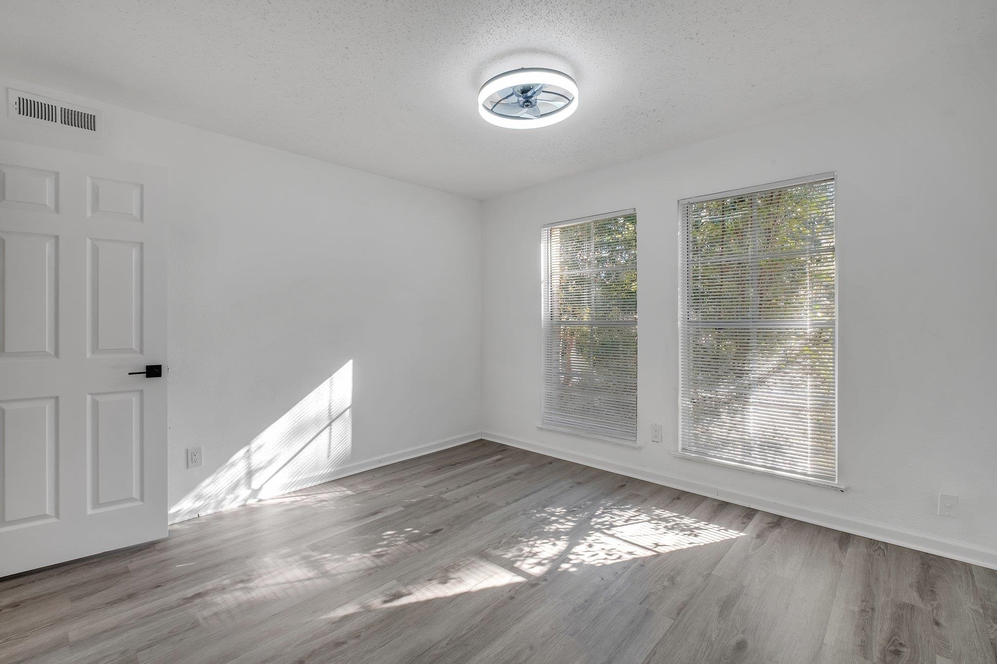 2020 Continental #103, Tallahassee, Texas image 19