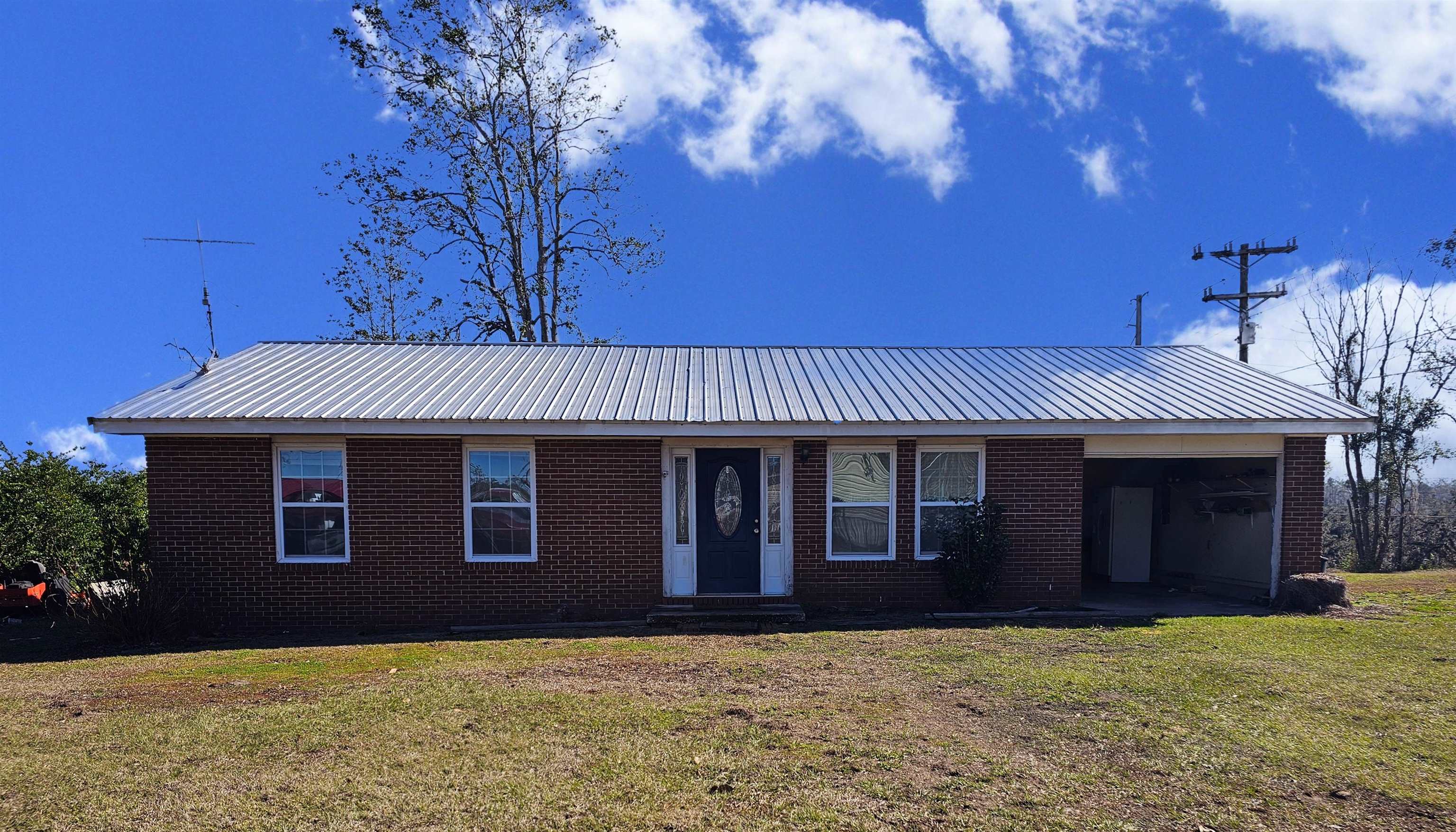 872 NE Yellow Pine Avenue, Madison, Texas image 6