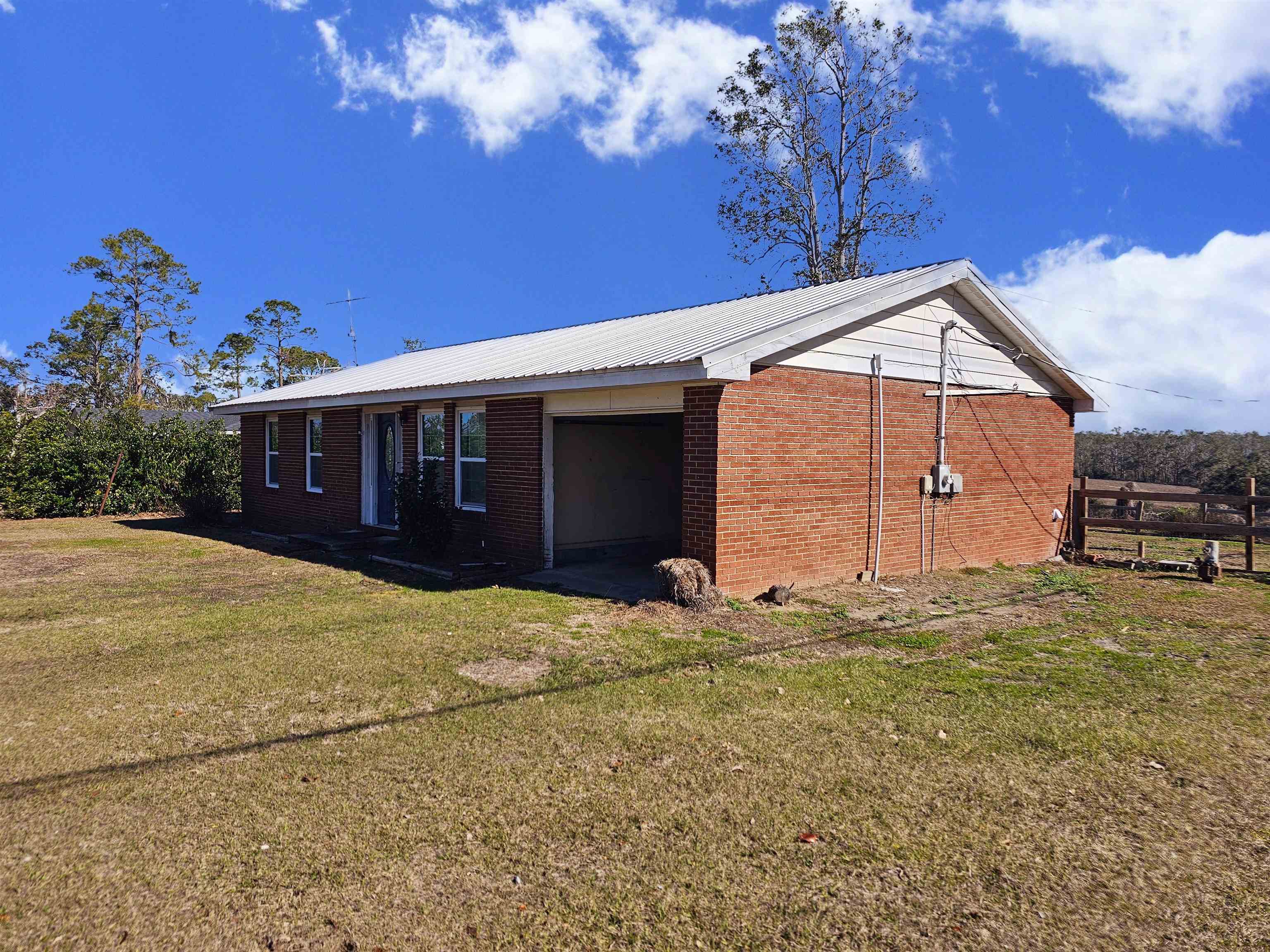 872 NE Yellow Pine Avenue, Madison, Texas image 7