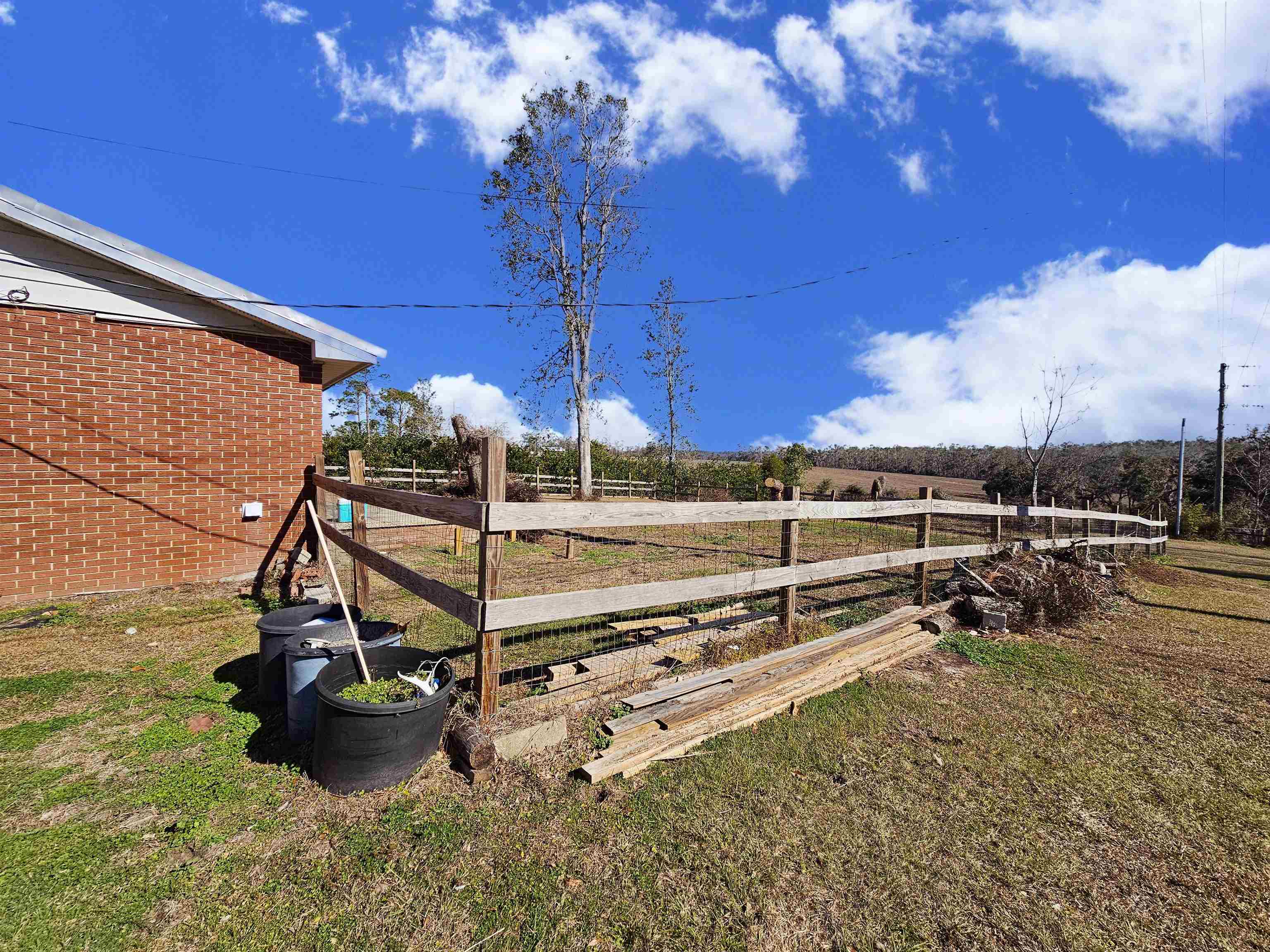 872 NE Yellow Pine Avenue, Madison, Texas image 8