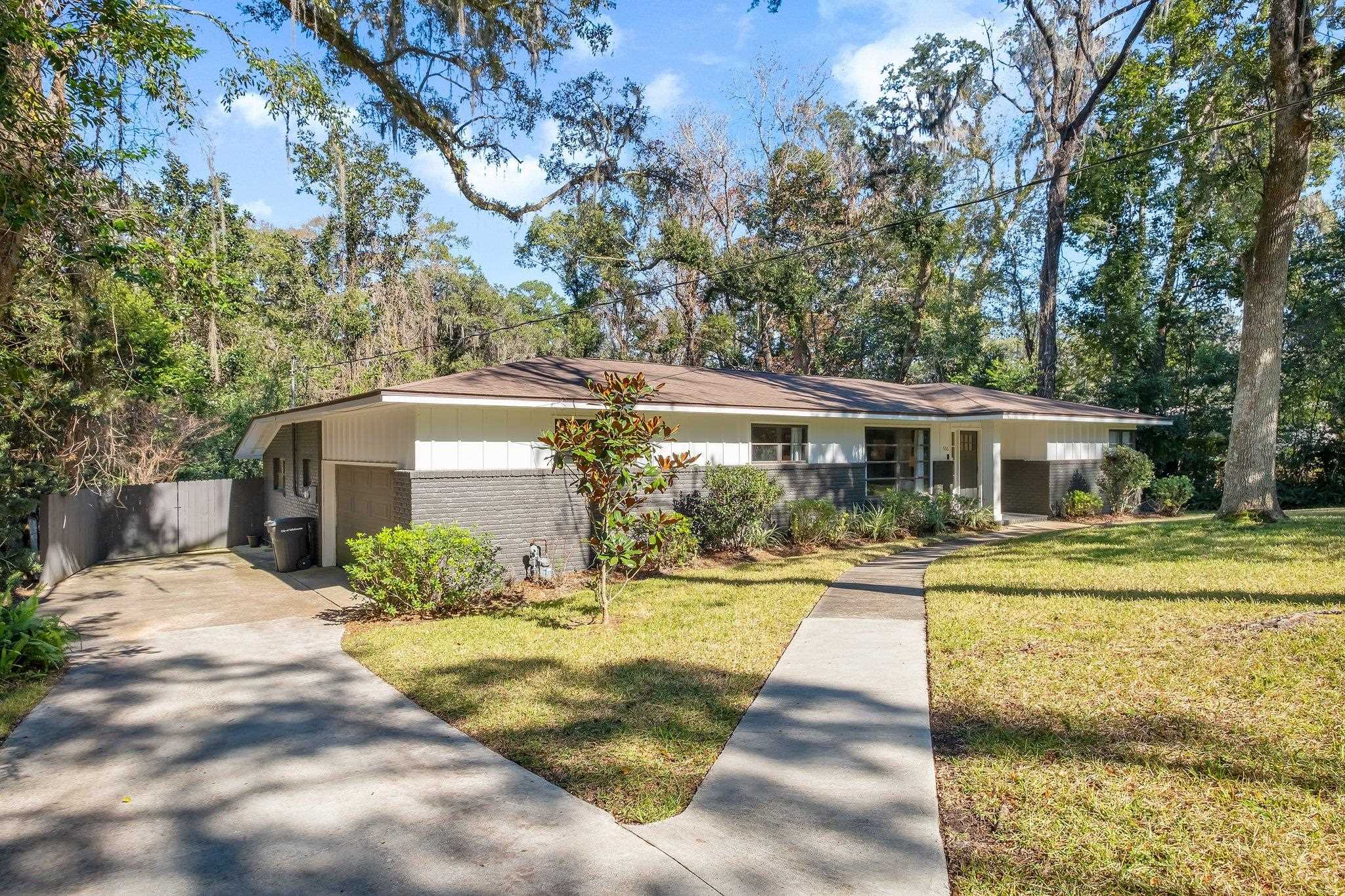 906 Lasswade Drive, Tallahassee, Texas image 4