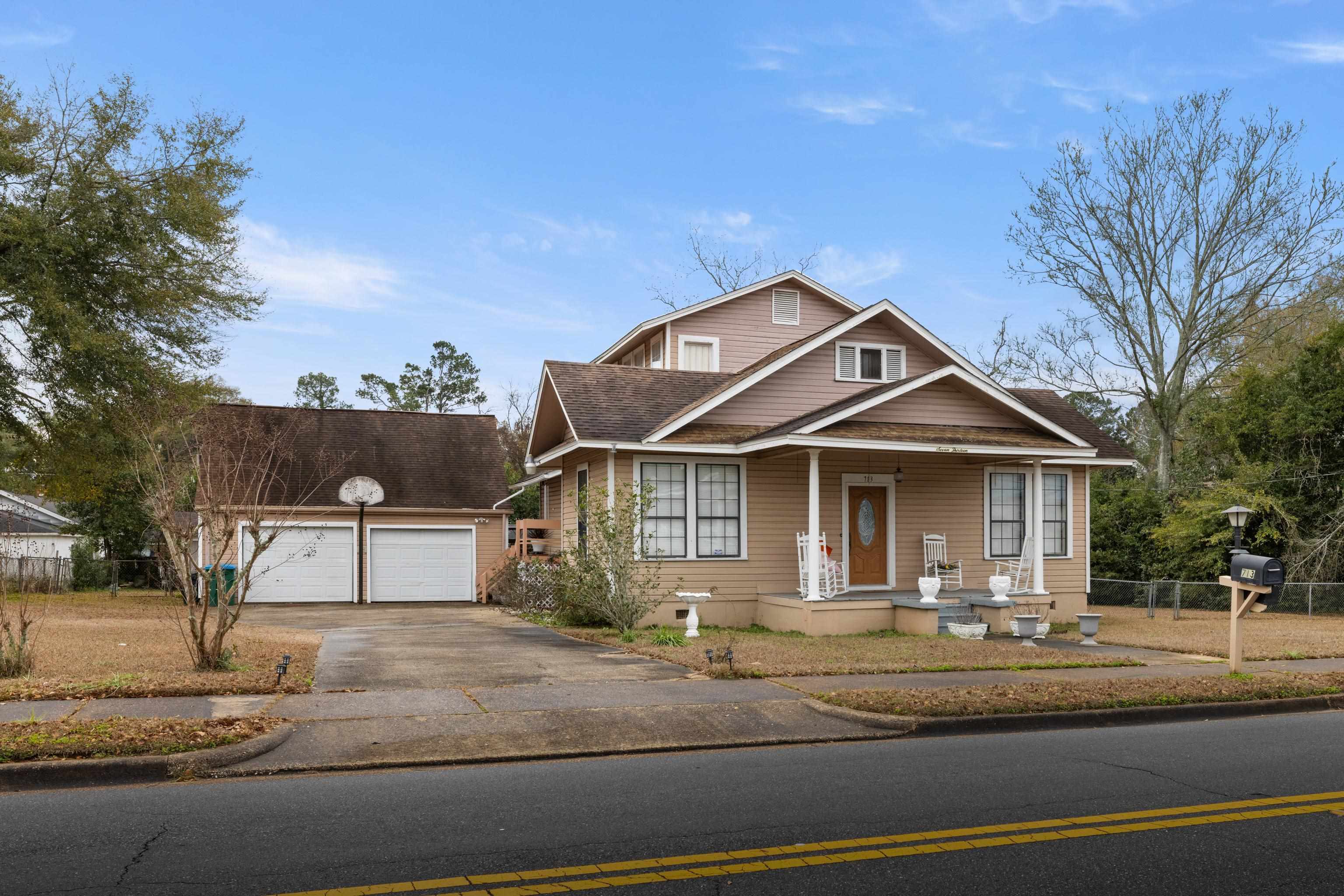 713 W King Street, Quincy, Florida image 1