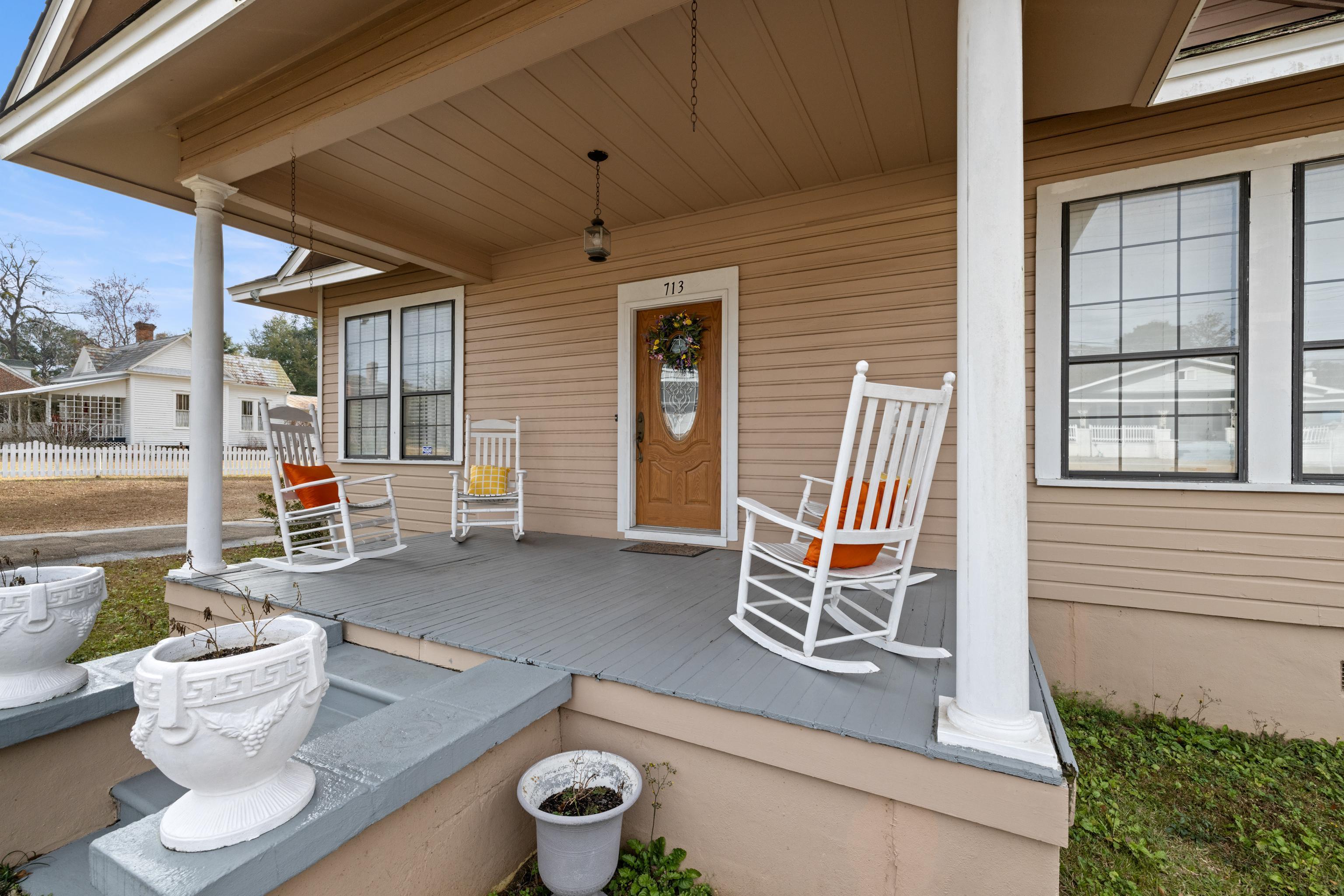 713 W King Street, Quincy, Florida image 2
