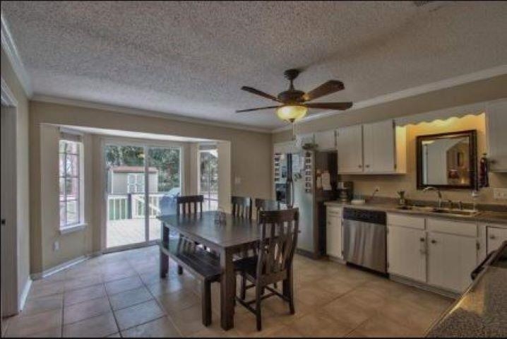 6842 Tomy Lee Trail, Tallahassee, Texas image 6