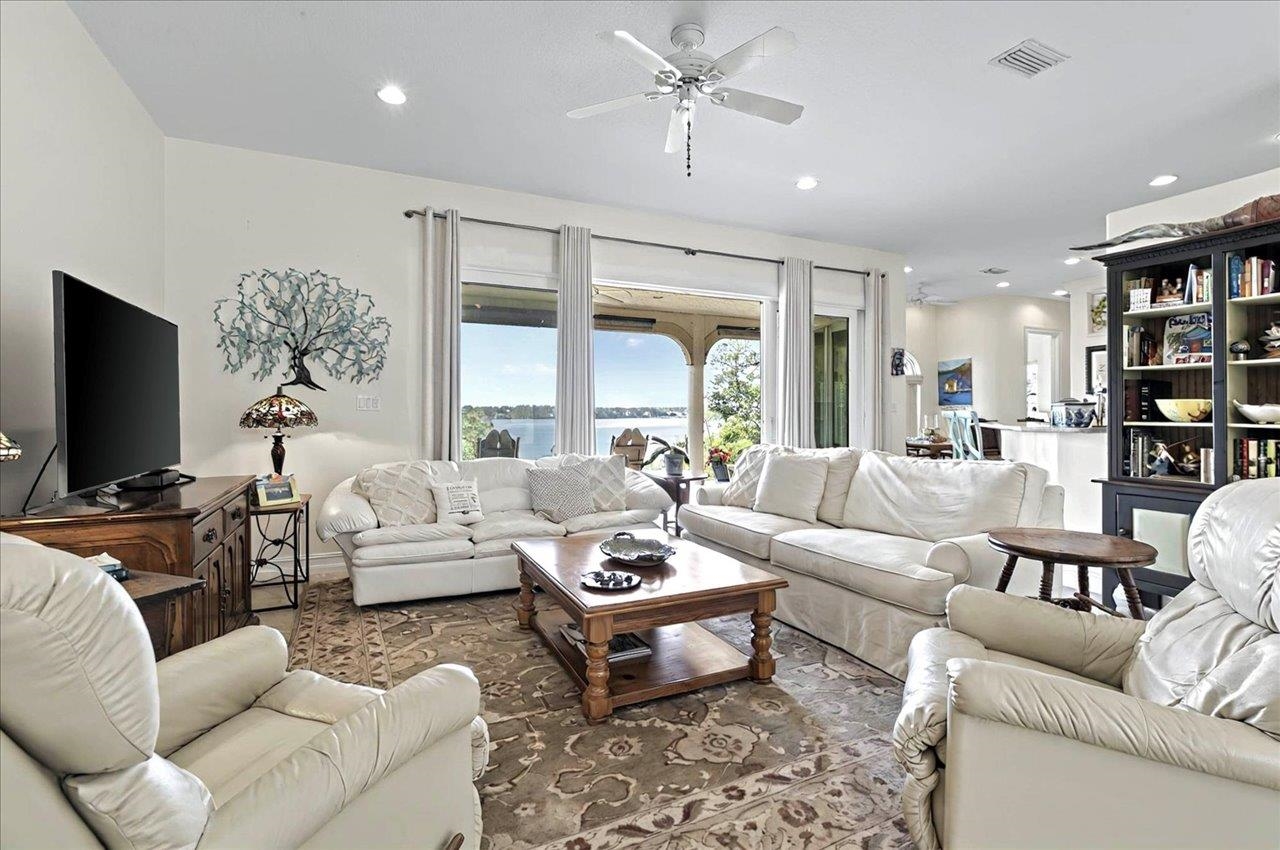 333 Compass Lake Drive, Alford, Florida image 19