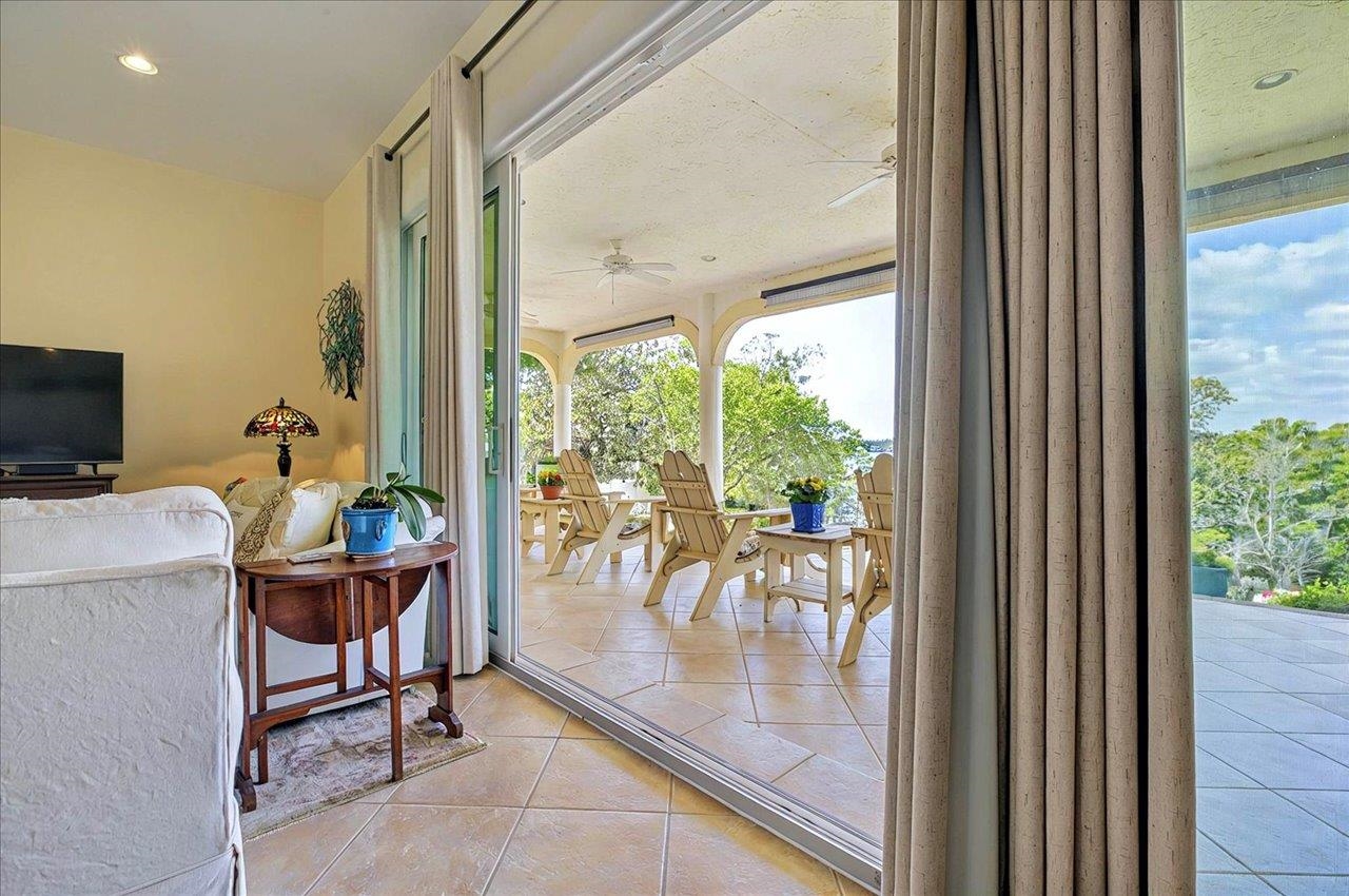 333 Compass Lake Drive, Alford, Florida image 22