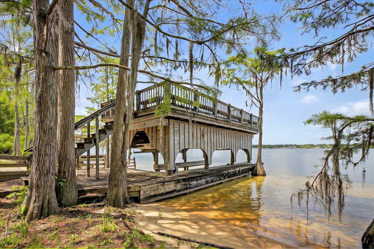 333 Compass Lake Drive, Alford, Florida image 40