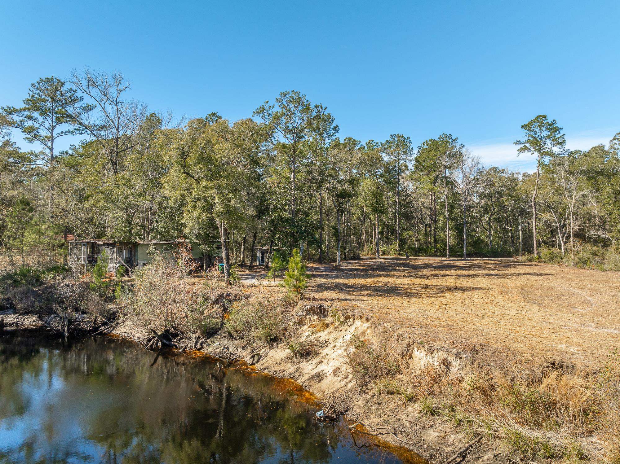 233 Seminole Lane, Sopchoppy, Florida image 4