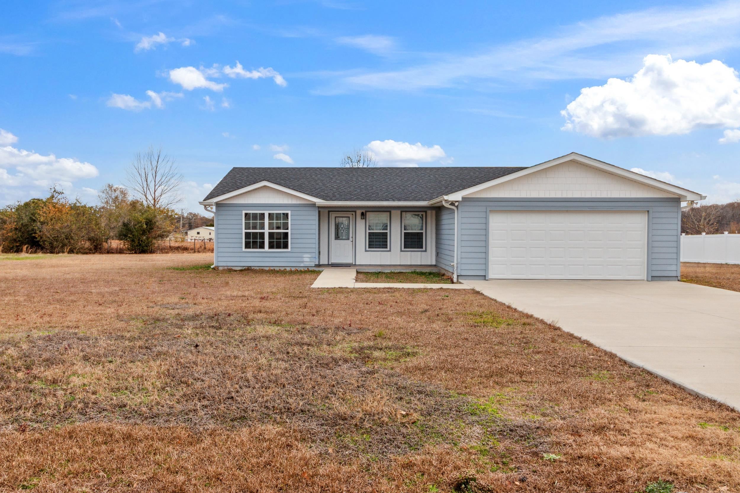 2146 Aaron Avenue, Grand Ridge, Texas image 1