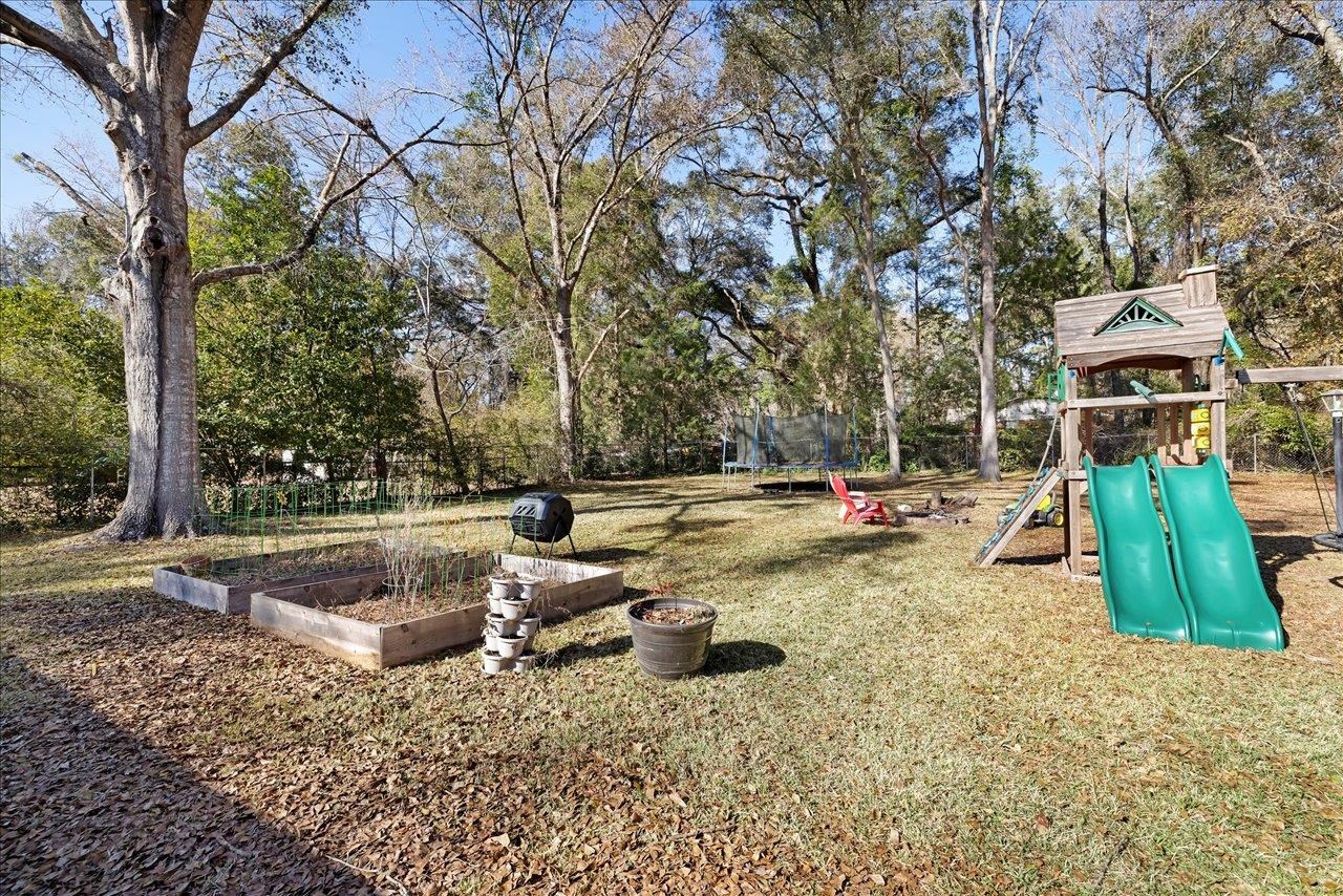 6928 Tomy Lee Trail, Tallahassee, Texas image 31