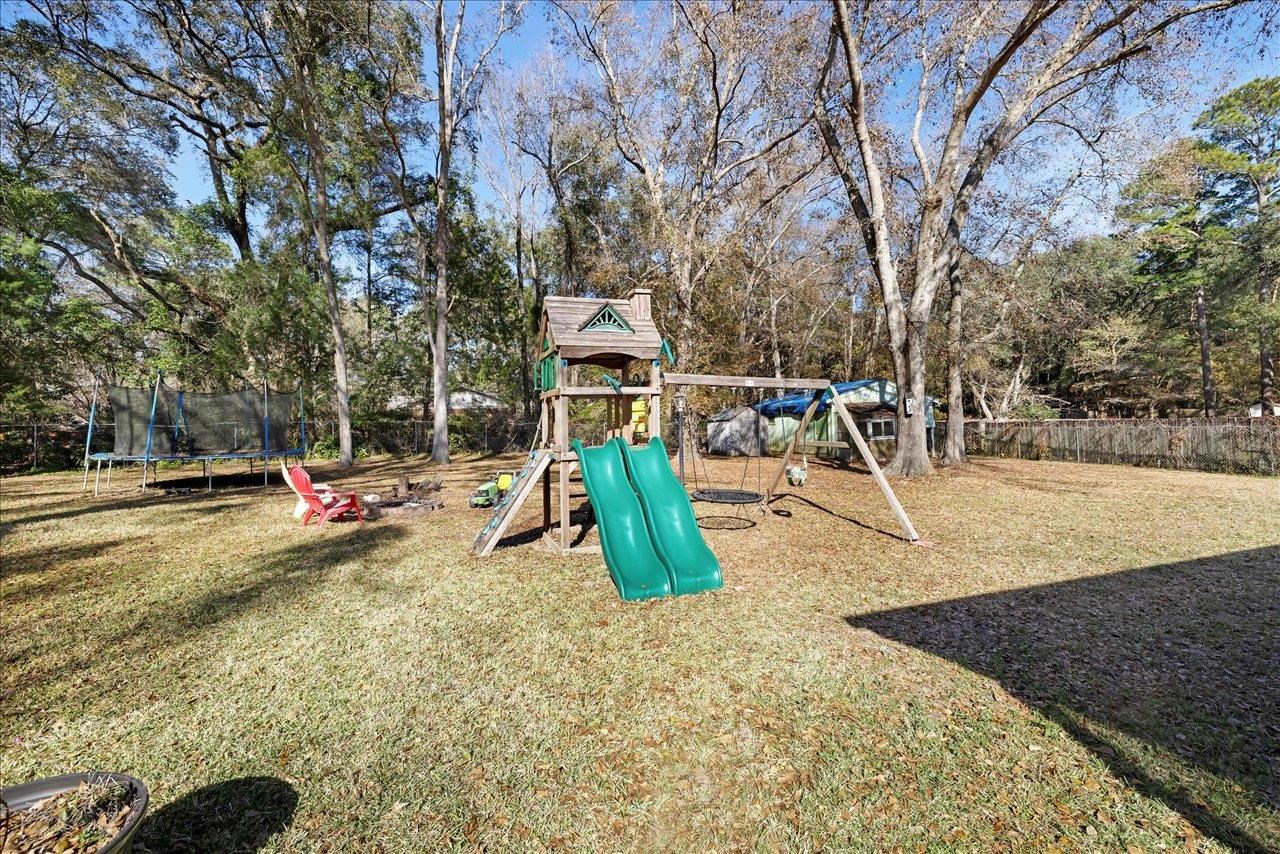 6928 Tomy Lee Trail, Tallahassee, Texas image 32