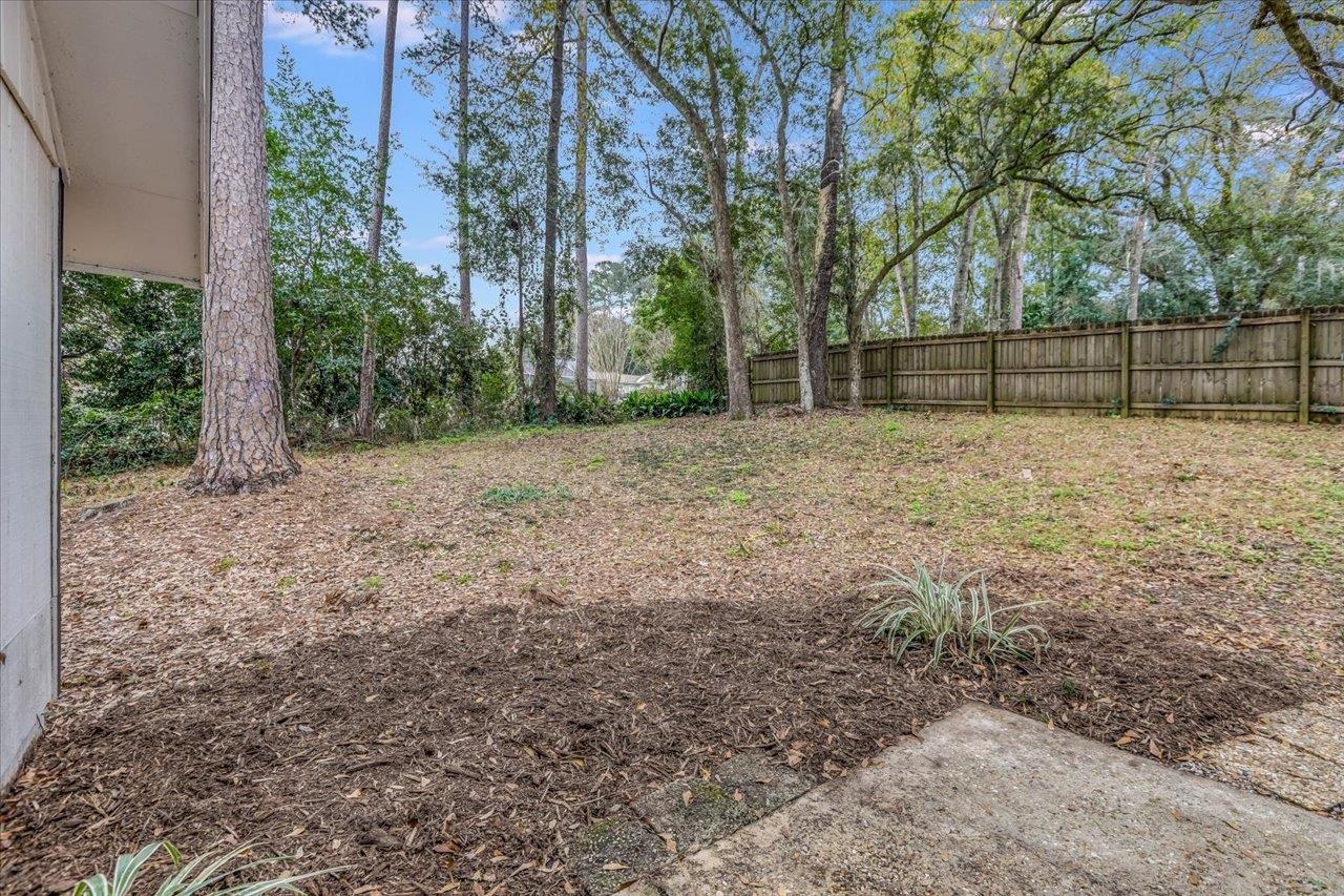 2045 Ted Hines Drive, Tallahassee, Texas image 33