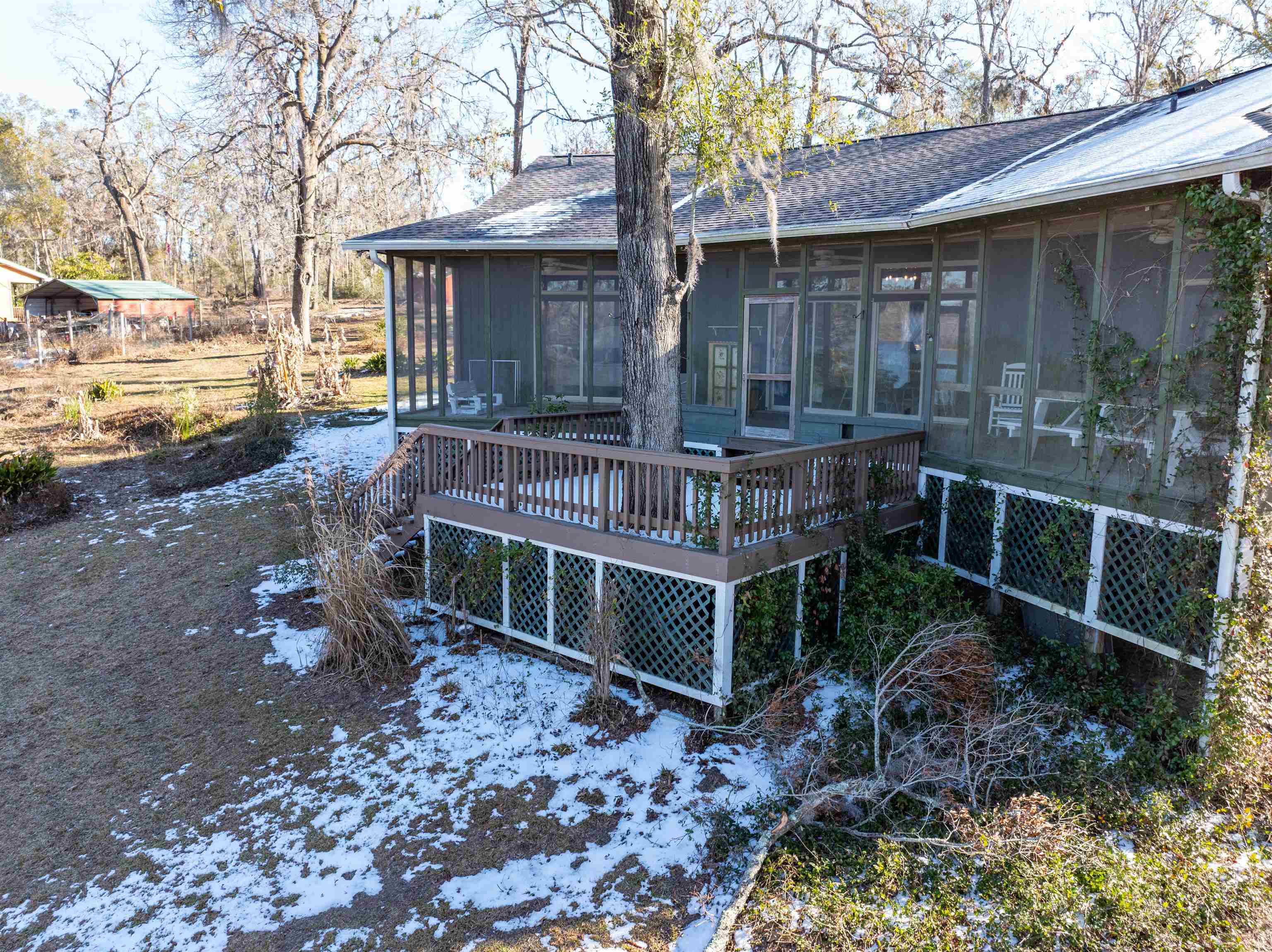 519 NW Kingsley Lane, Jennings, Texas image 36