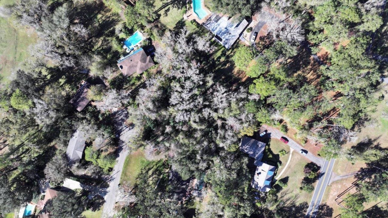 Southshore Circle, Tallahassee, Florida image 11