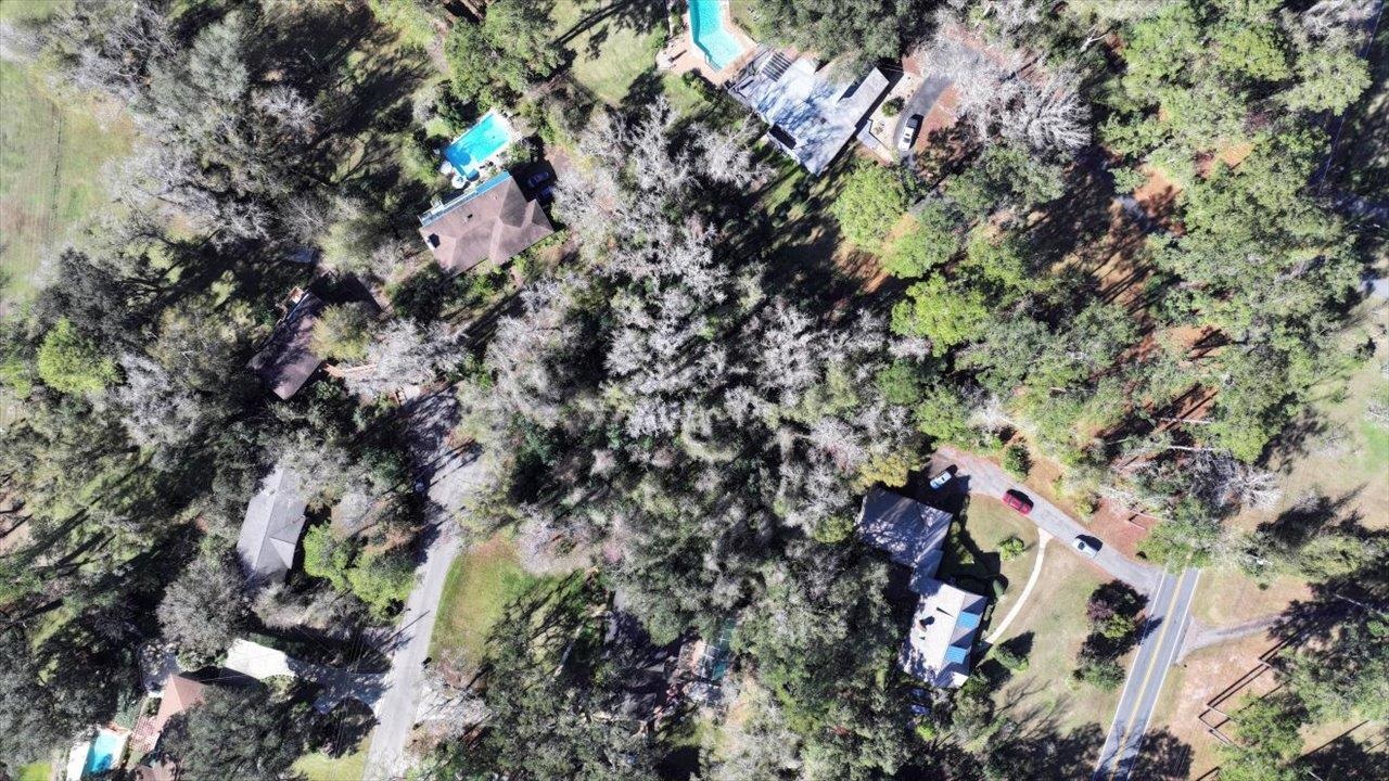 Southshore Circle, Tallahassee, Florida image 12