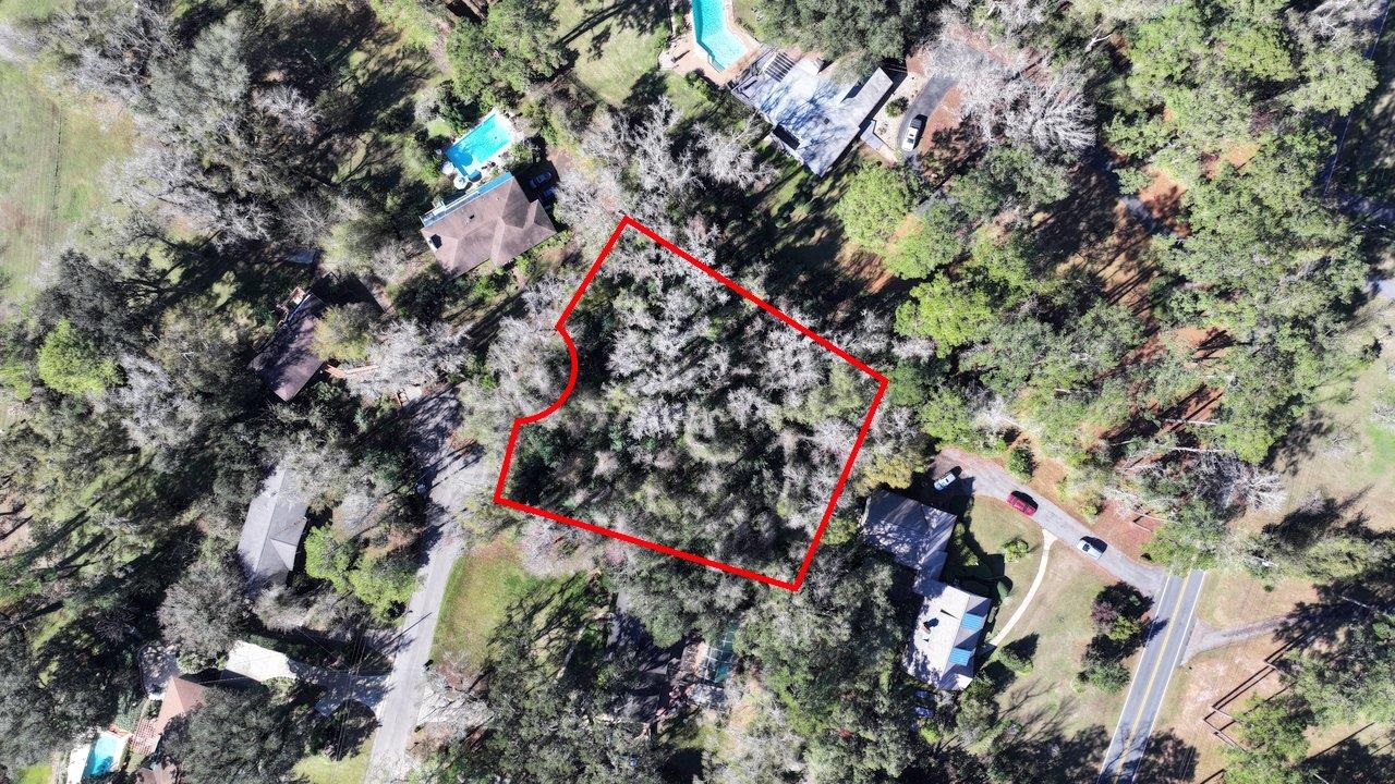 Southshore Circle, Tallahassee, Florida image 9
