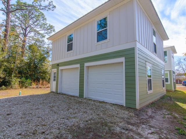 195 SE 14th Street, Carrabelle, Texas image 3