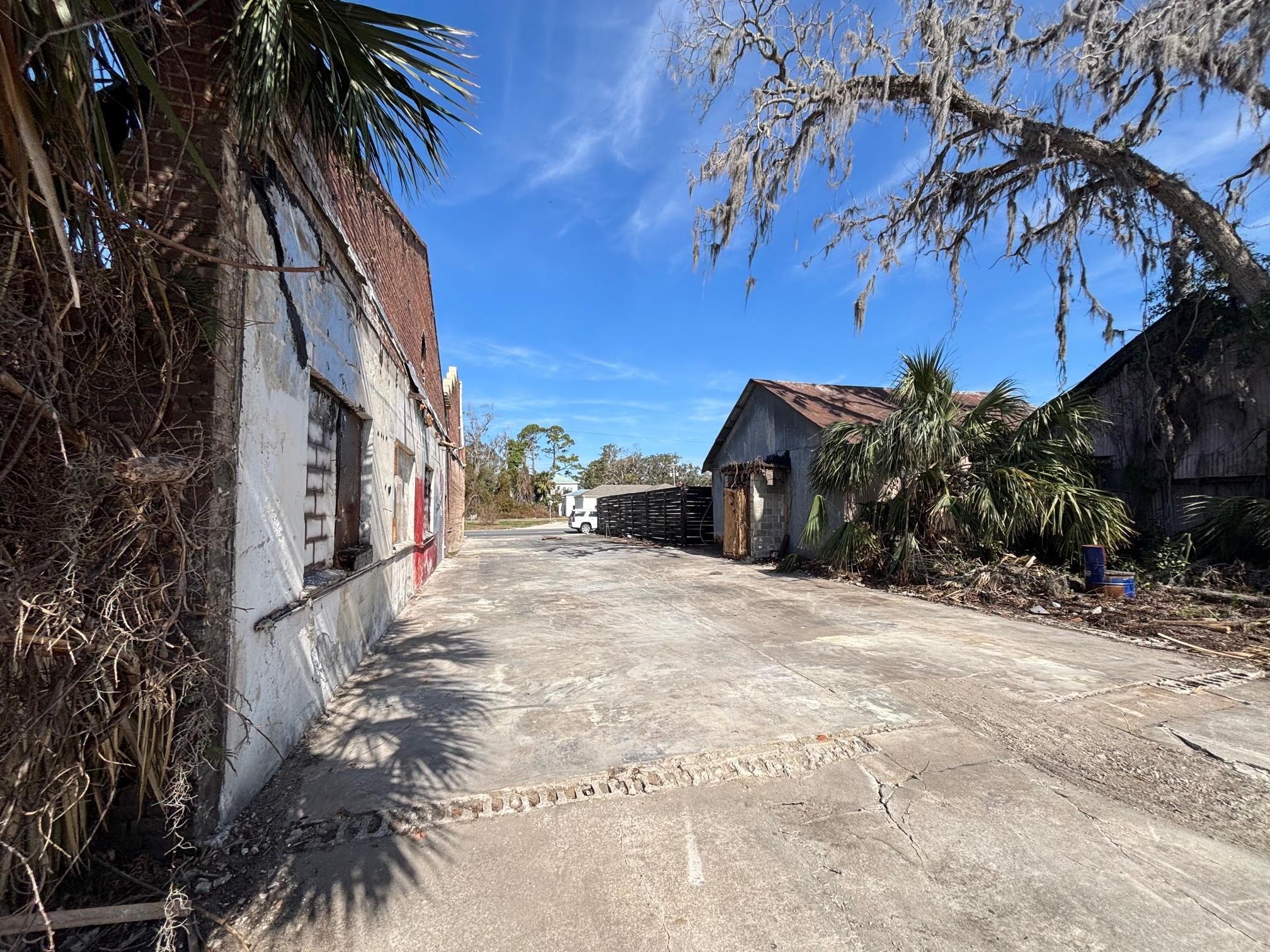 364 SW Pinckney Street, Madison, Florida image 4