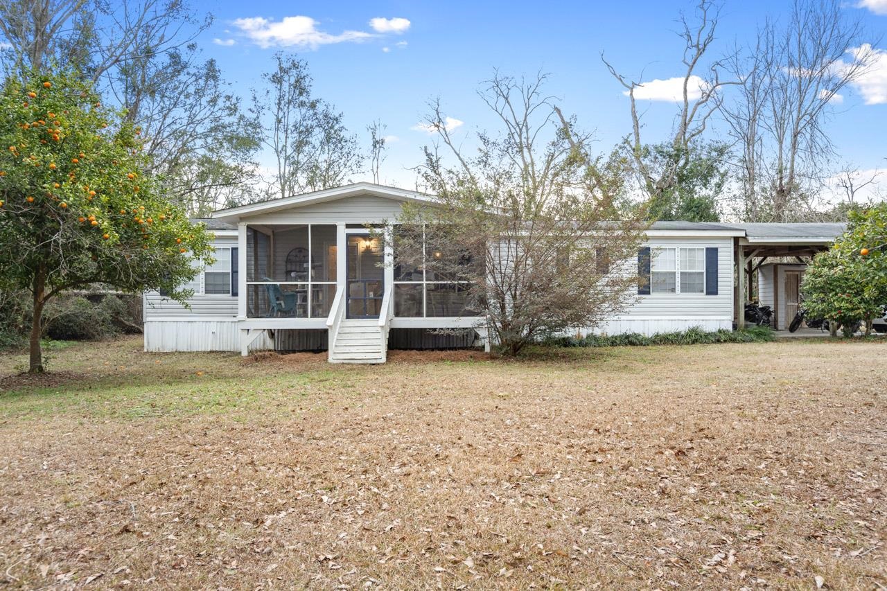 183 Chittling Road, Monticello, Texas image 1