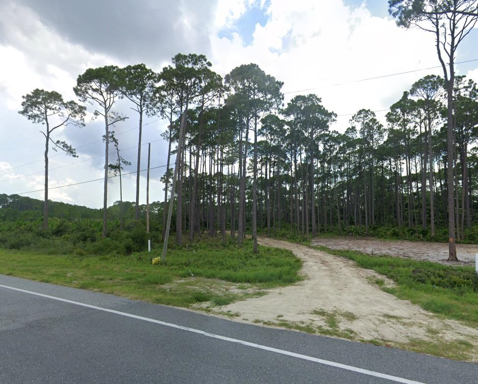 1517 Highway 98, East Point, Florida image 12