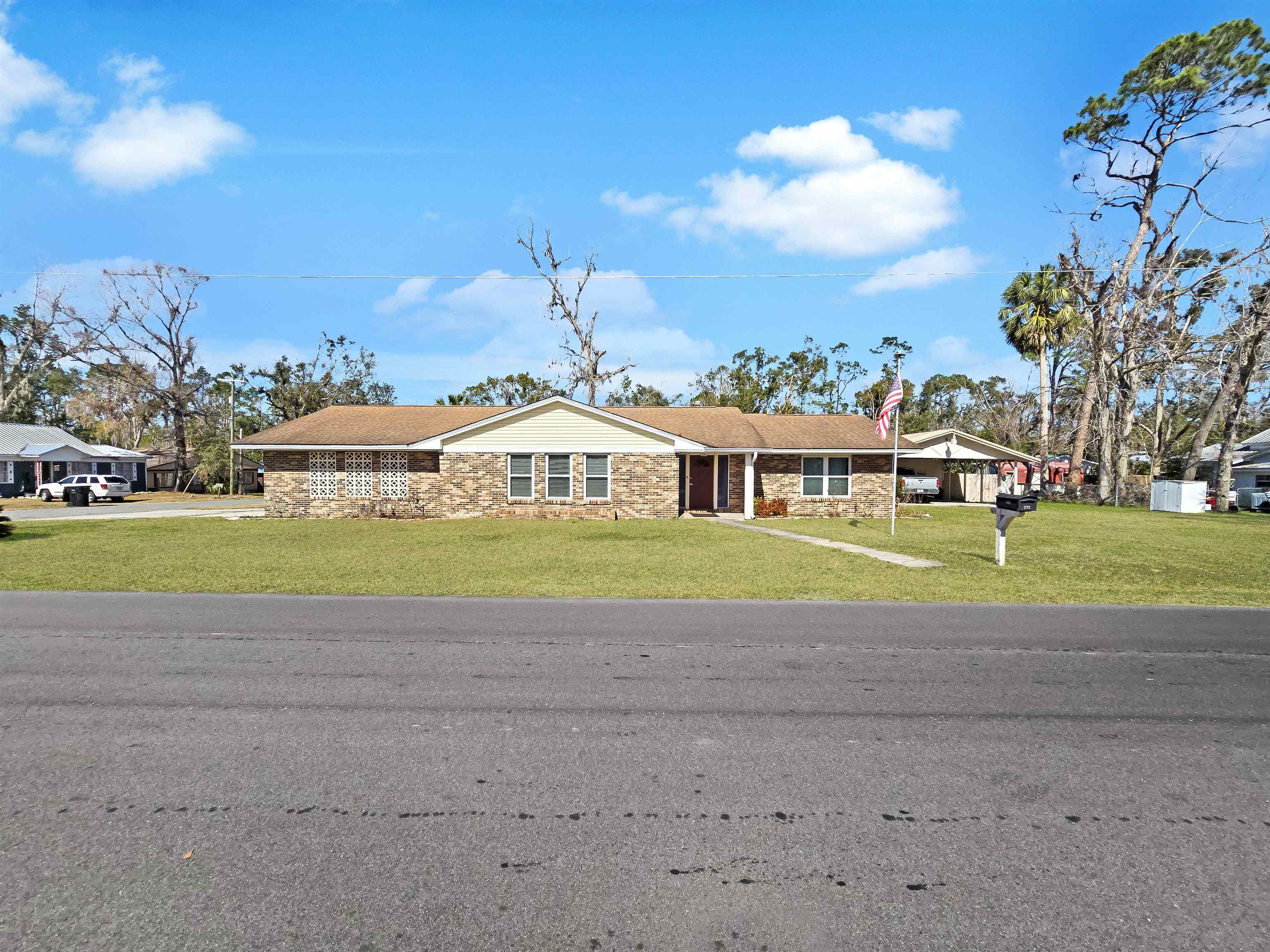 202 W Florda Street, Perry, Florida image 1