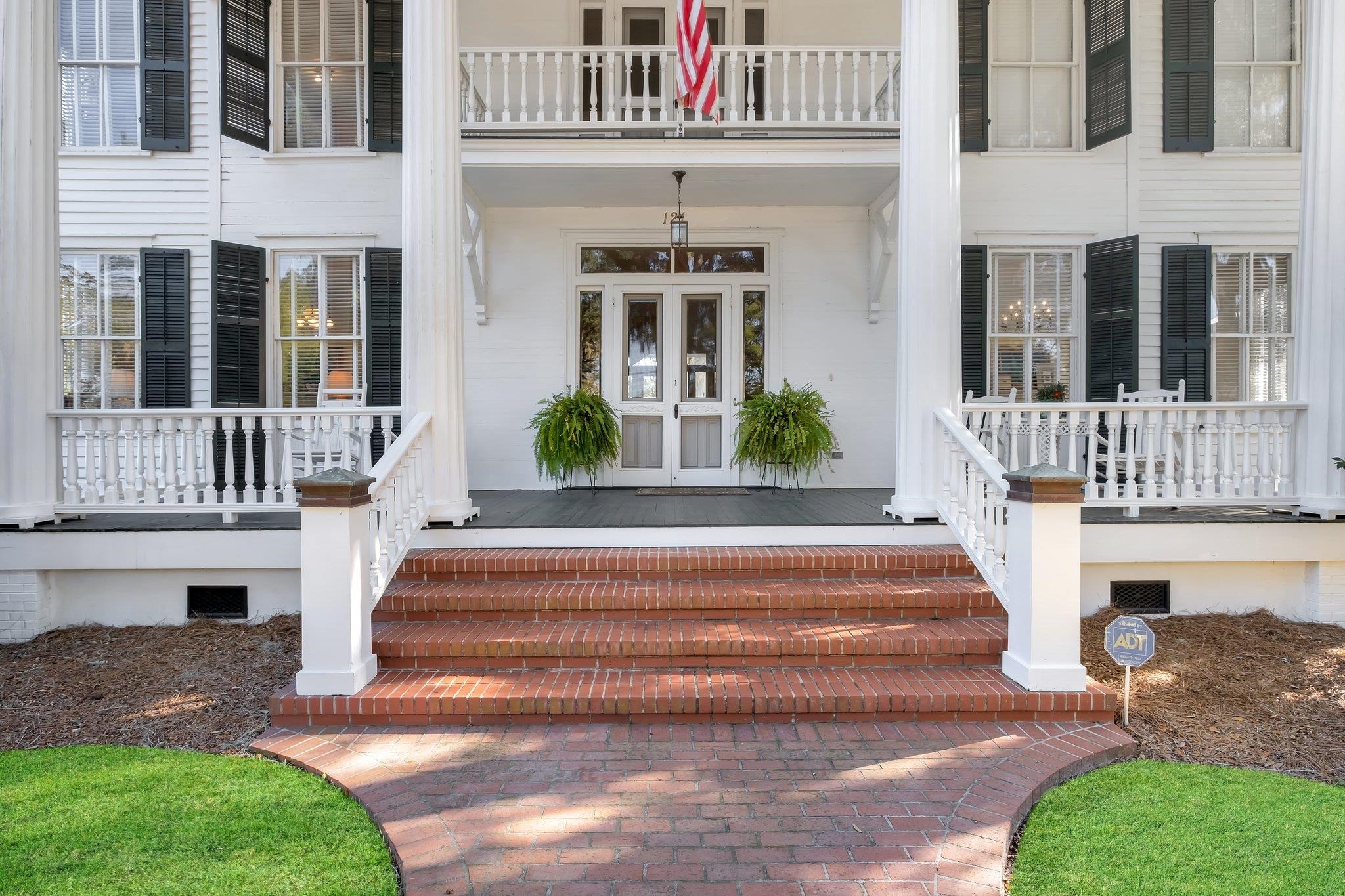 121 N Duval Street, Quincy, Florida image 3