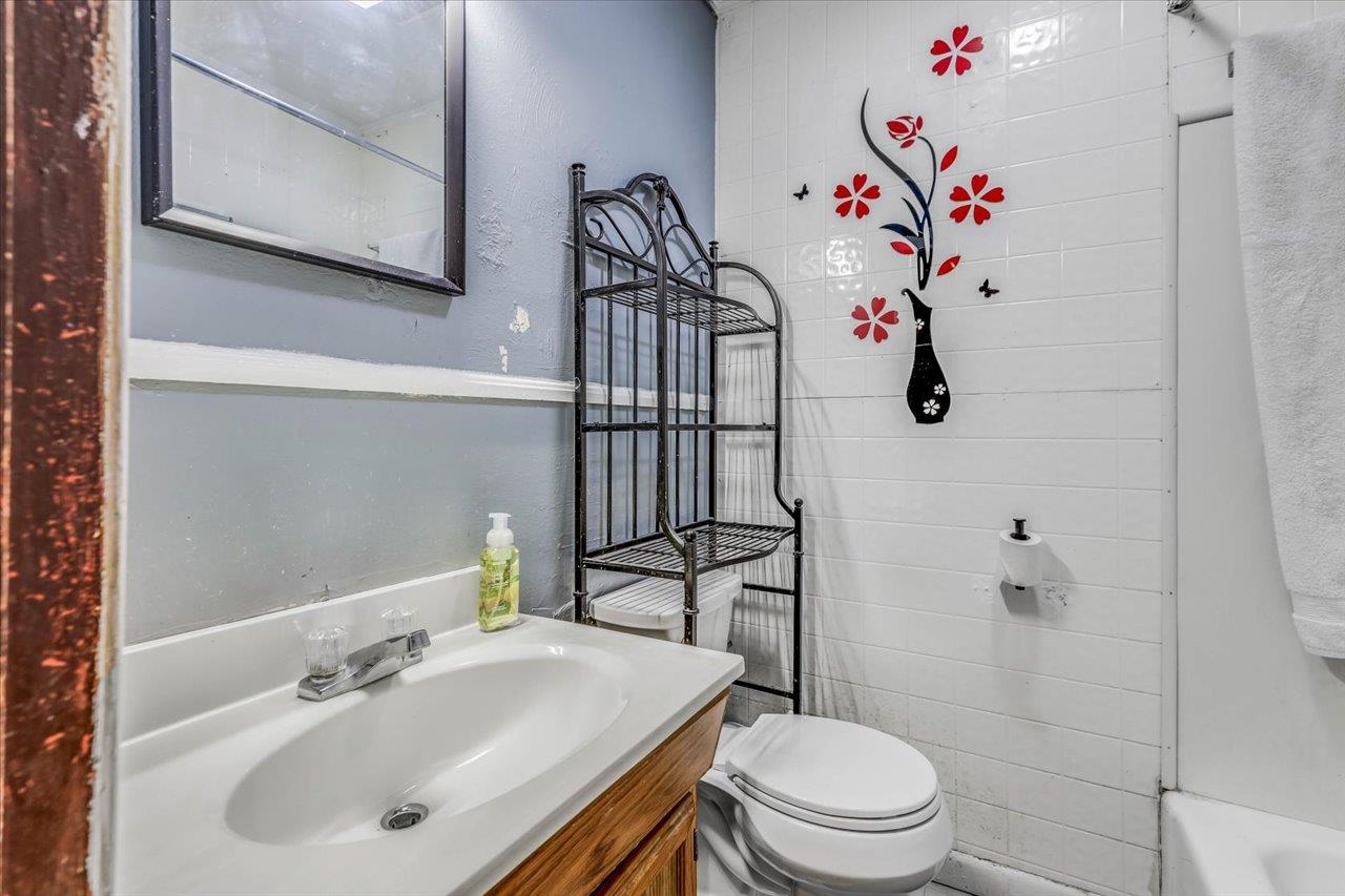 516 Thomas Street, Quincy, Florida image 32