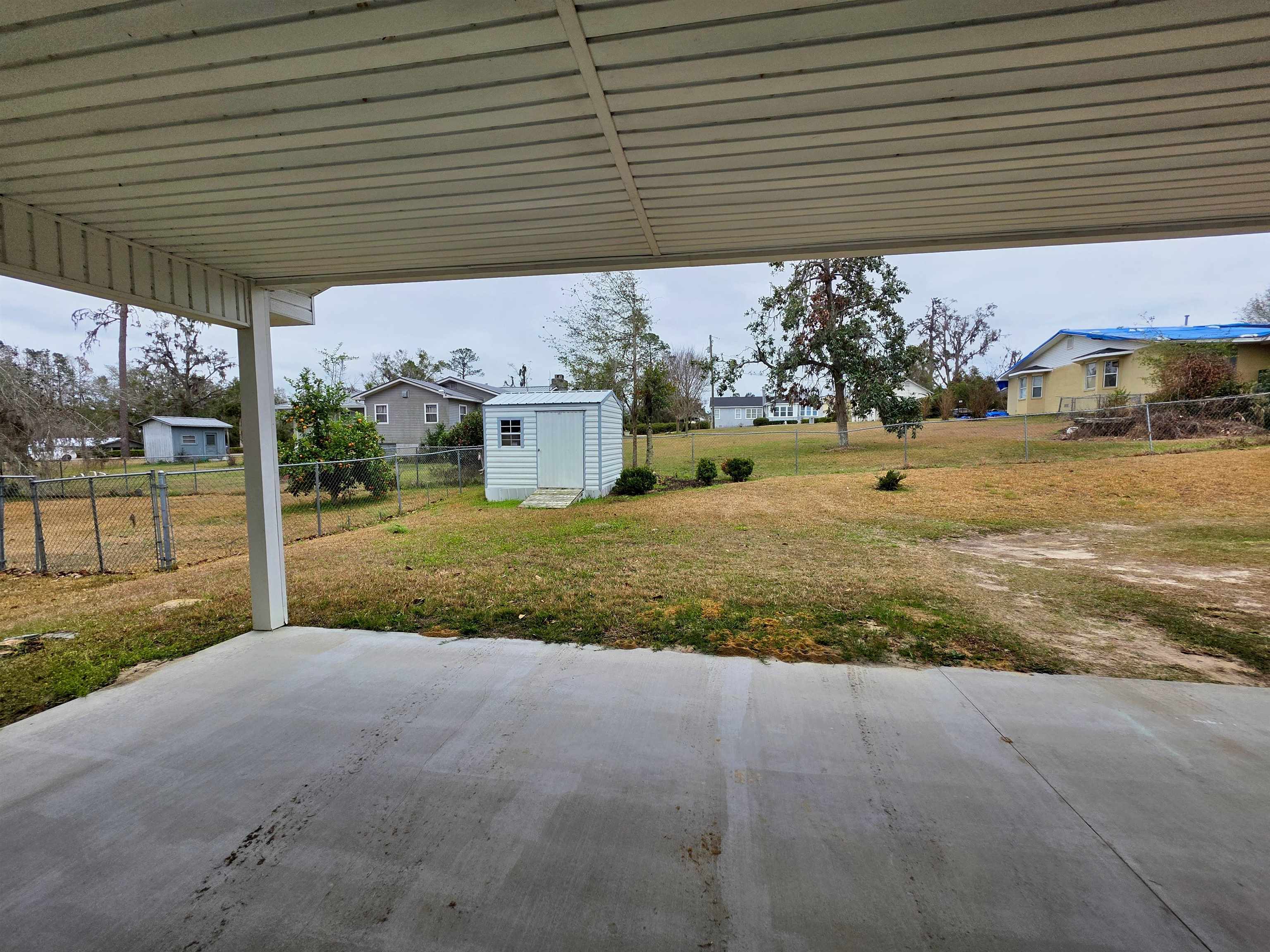 715 SE Lakeshore Drive, Madison, Florida image 24