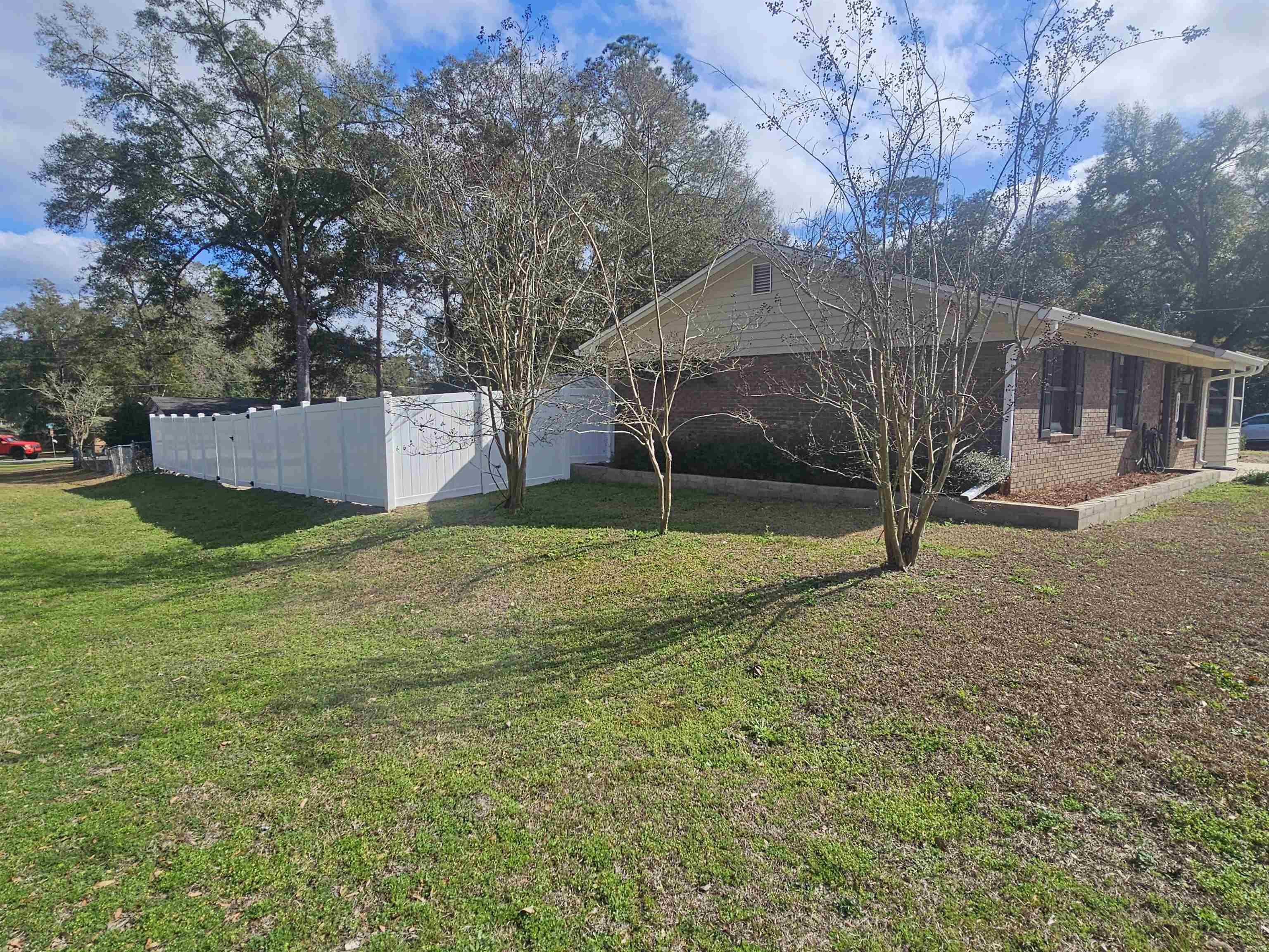 5601 Maple Forest Drive, Tallahassee, Texas image 14