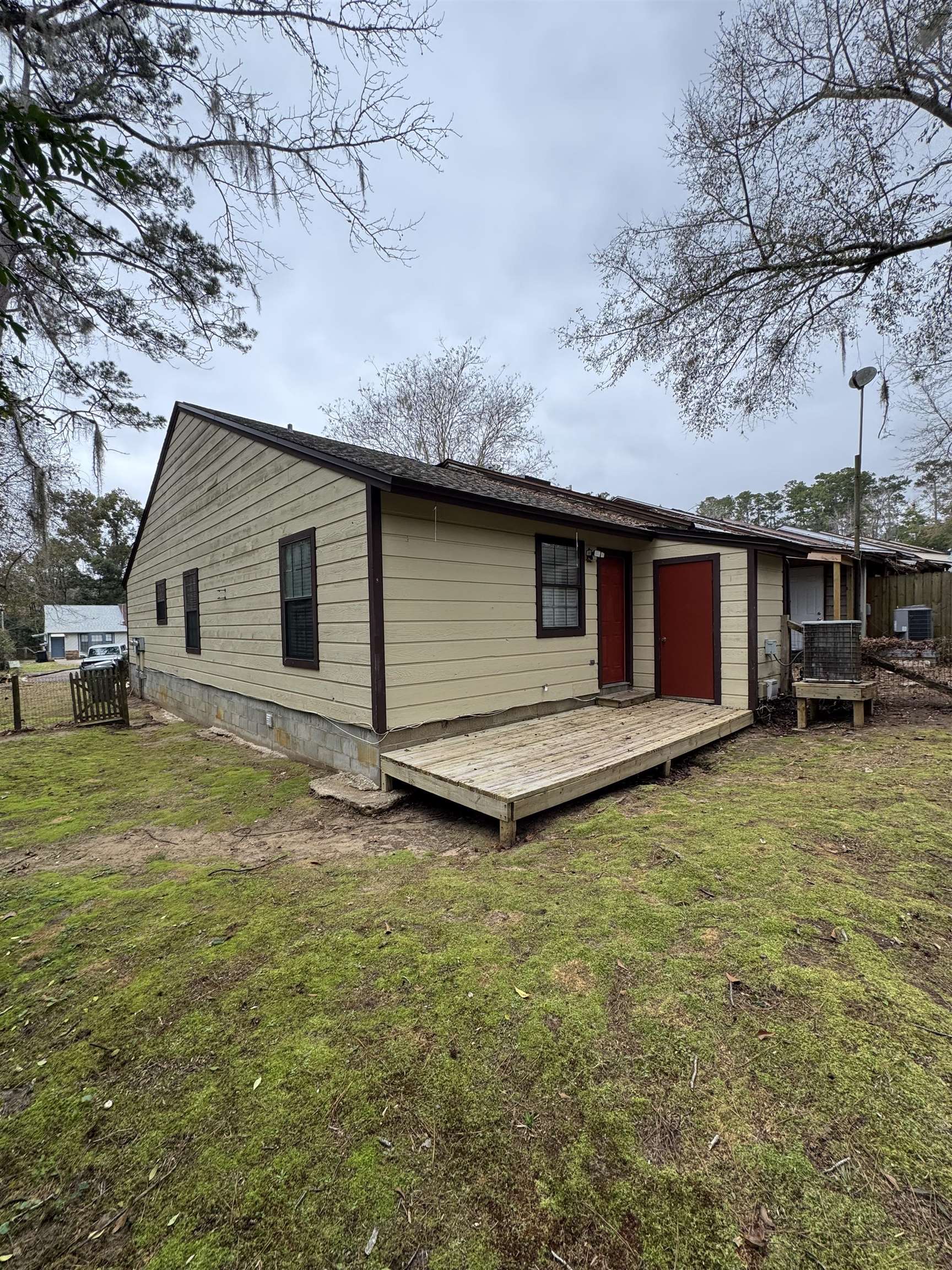 136 Boardwalk Lane, Tallahassee, Texas image 3