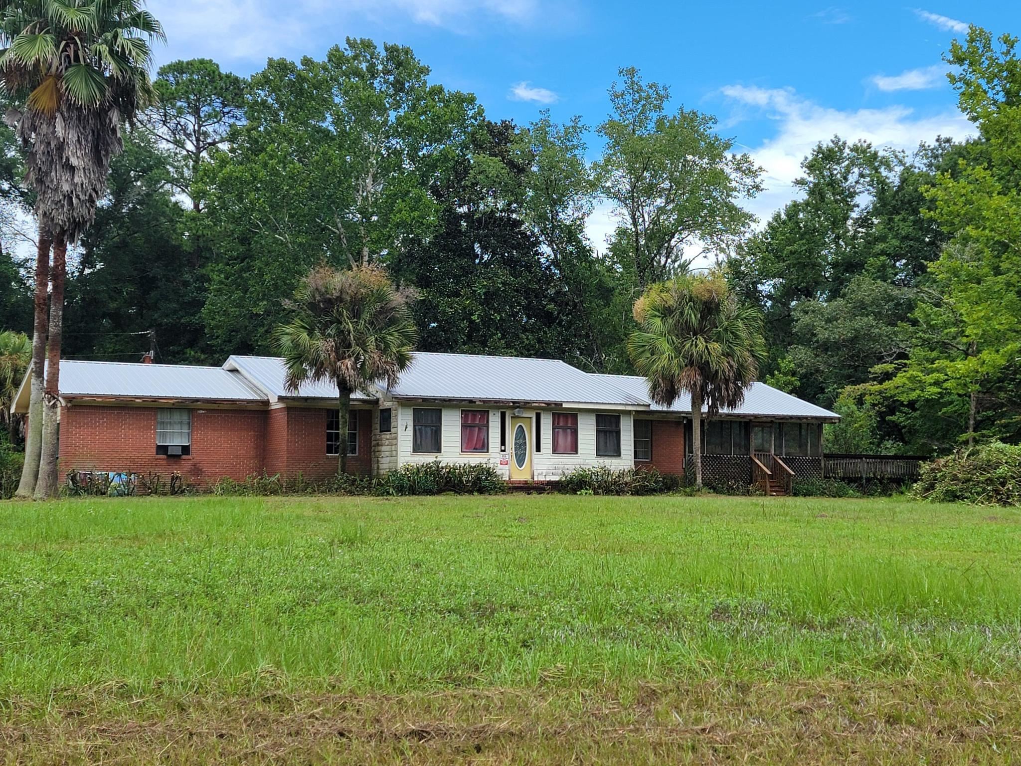 155 Porsche Lane, Crawfordville, Florida image 1
