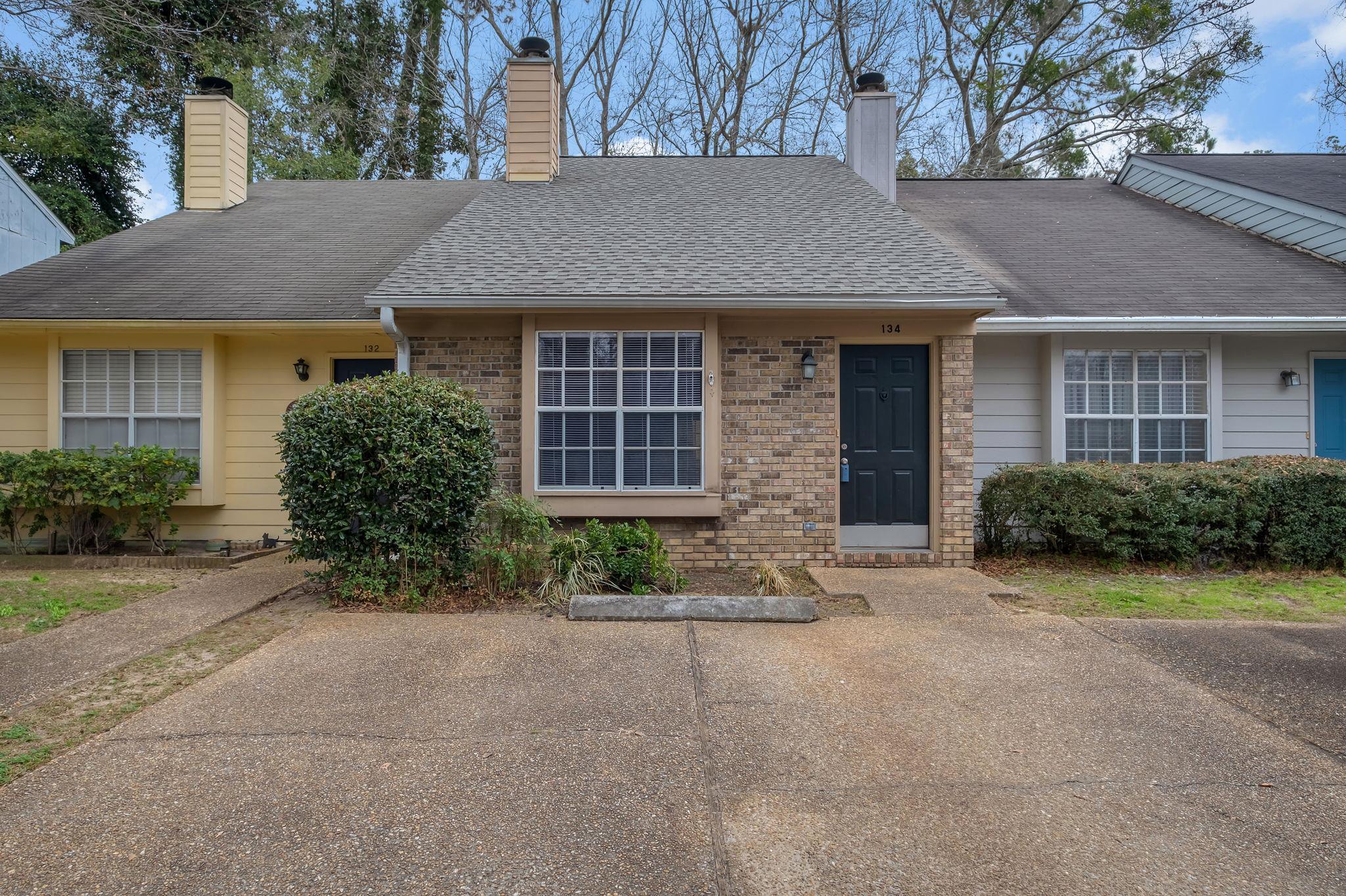 134 S Whetherbine Way, Tallahassee, Texas image 1