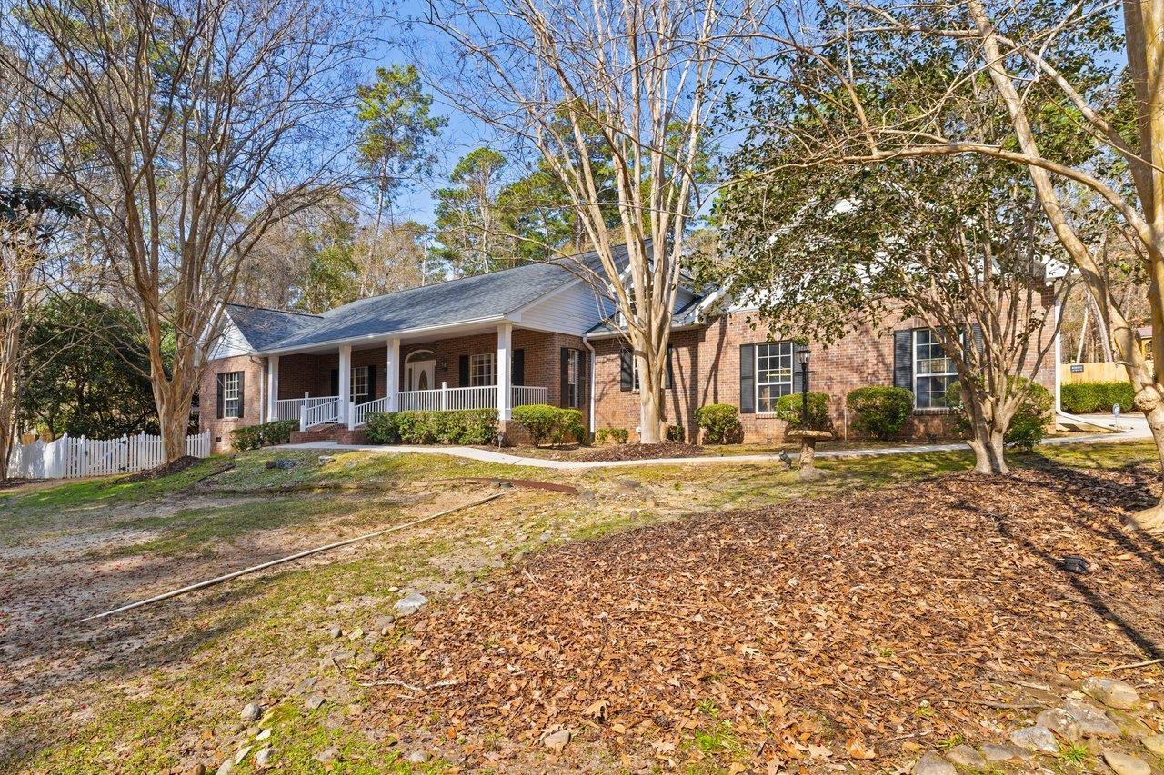 2420 Bass Bay Drive, Tallahassee, Texas image 2