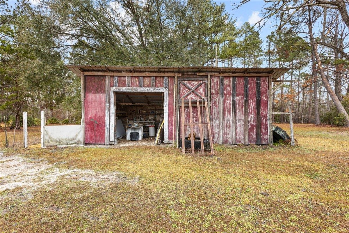 11942 SW Overstreet Avenue, Lamont, Texas image 37