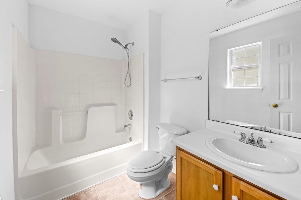 1272 Cross Creek Circle #2, Tallahassee, Florida image 19