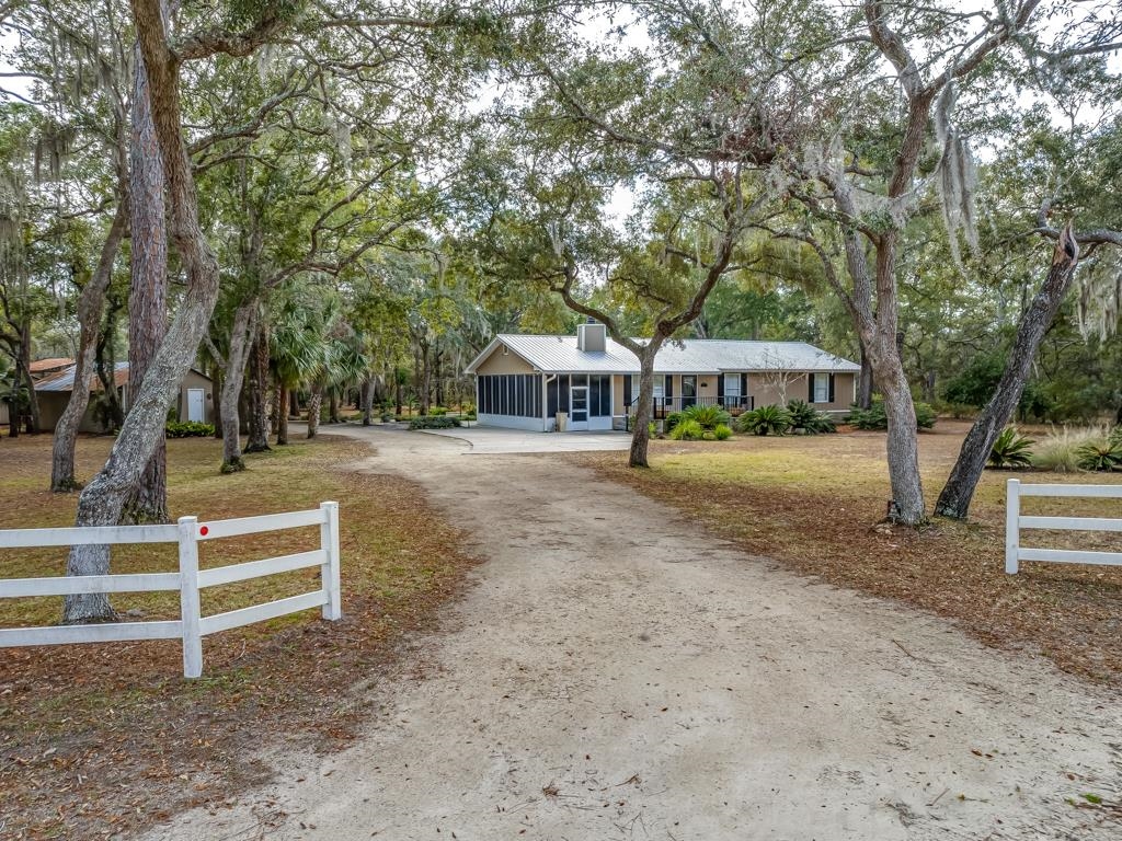 39 Aucilla Street, Panacea, Florida image 1