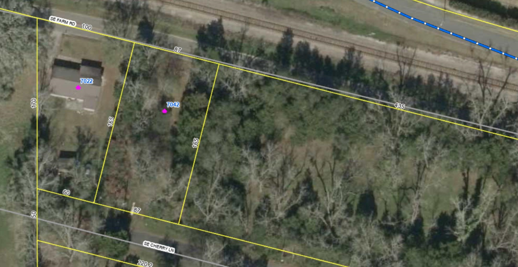 7042 SE Farm Road, Lee, Florida image 1