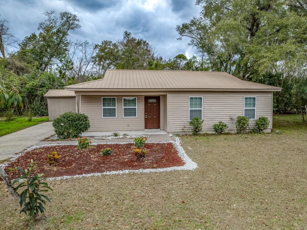 2925 Harley Drive, Marianna, Florida image 1